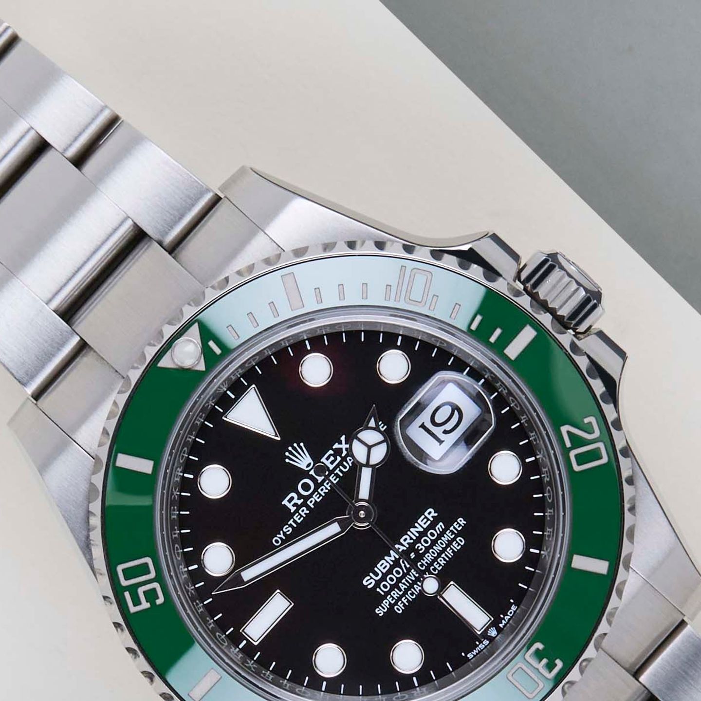 Rolex Submariner Date 126610LV (2024) - Zwart wijzerplaat 41mm Staal (3/8)