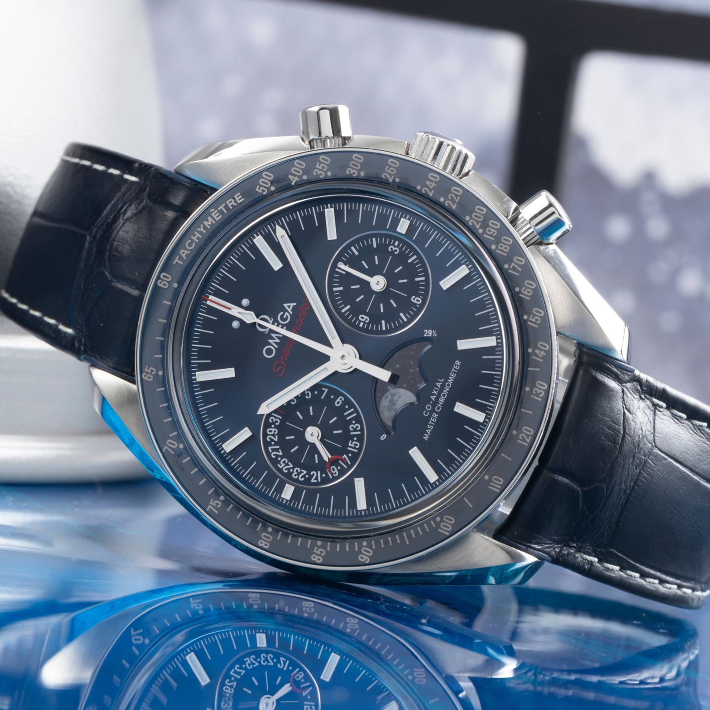 Omega Speedmaster Professional Moonwatch Moonphase 304.33.44.52.03.001 (Onbekend (willekeurig serienummer)) - Blauw wijzerplaat 44mm Staal (2/8)