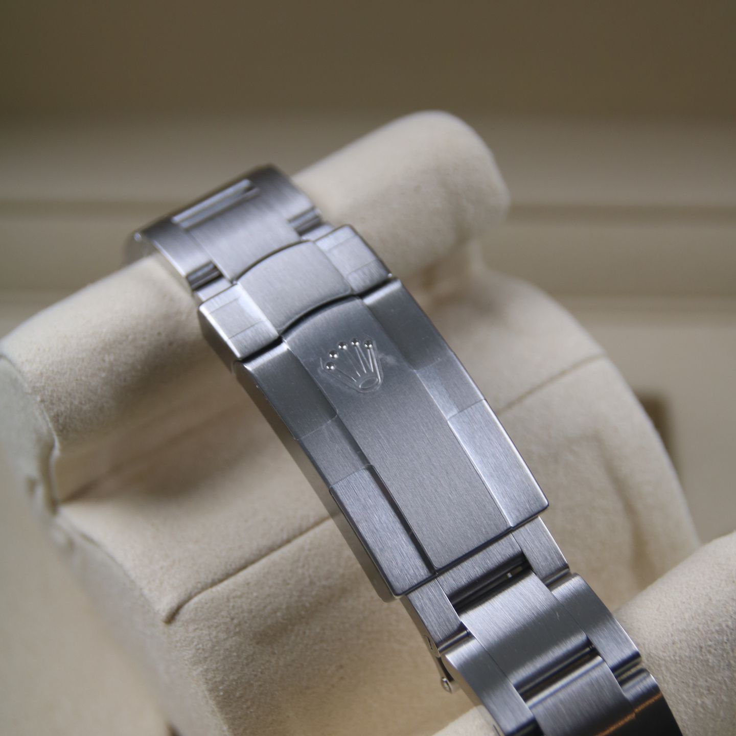 Rolex Oyster Perpetual 34 124200 (2025) - Purple dial 34 mm Steel case (5/6)