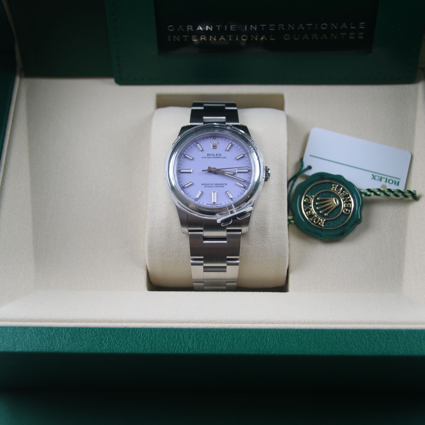 Rolex Oyster Perpetual 34 124200 (2025) - Purple dial 34 mm Steel case (6/6)