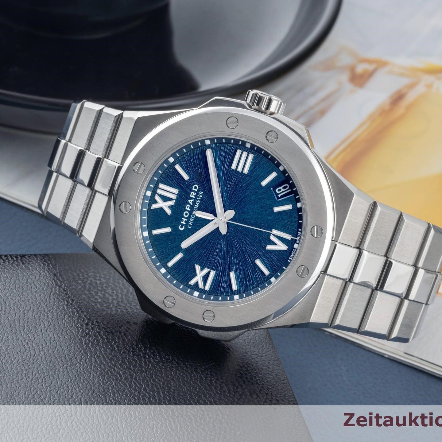Chopard Alpine Eagle 298600-3001 (2020) - Blue dial 41 mm Steel case (2/8)