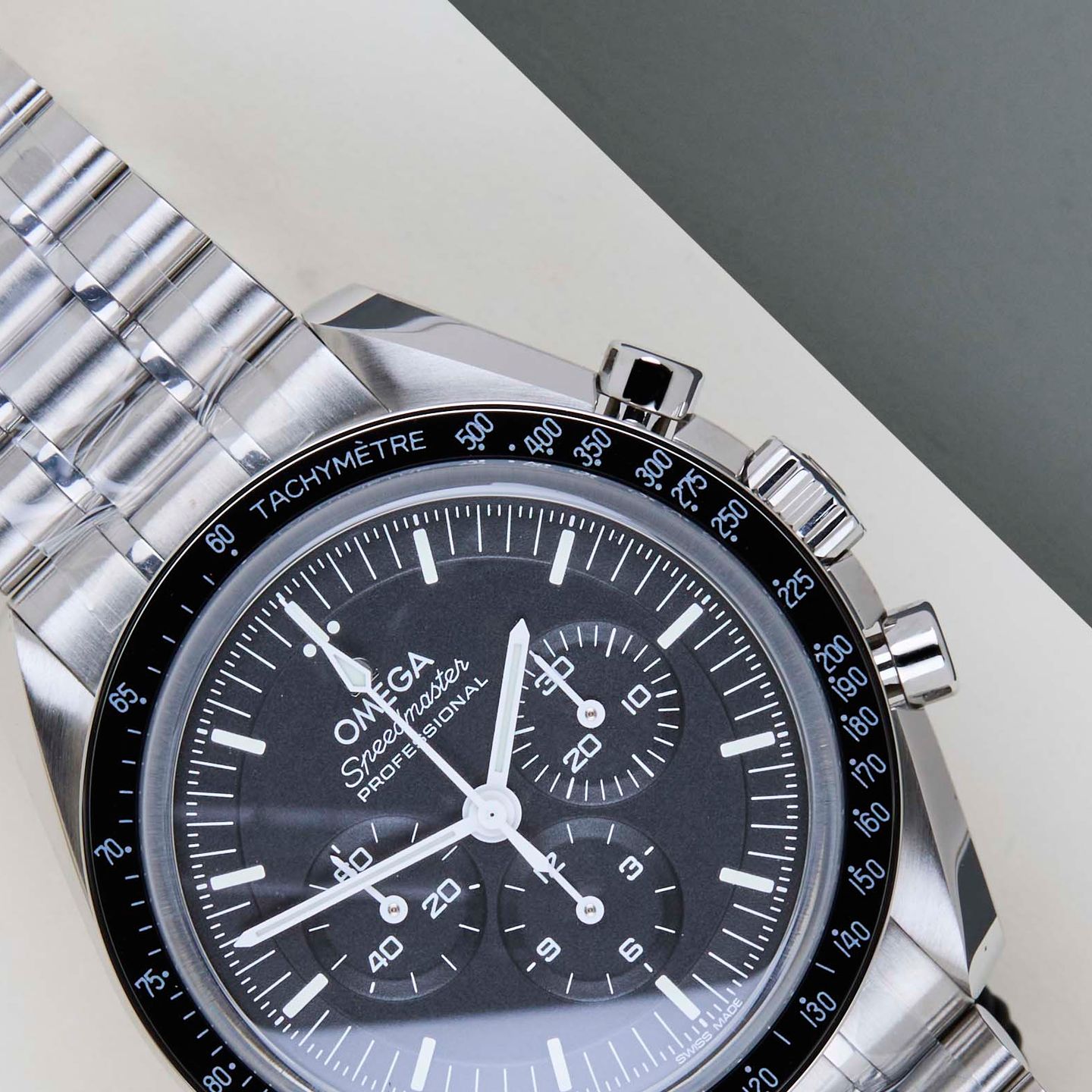 Omega Speedmaster Professional Moonwatch 310.30.42.50.01.002 (2026) - Zwart wijzerplaat 42mm Staal (3/8)