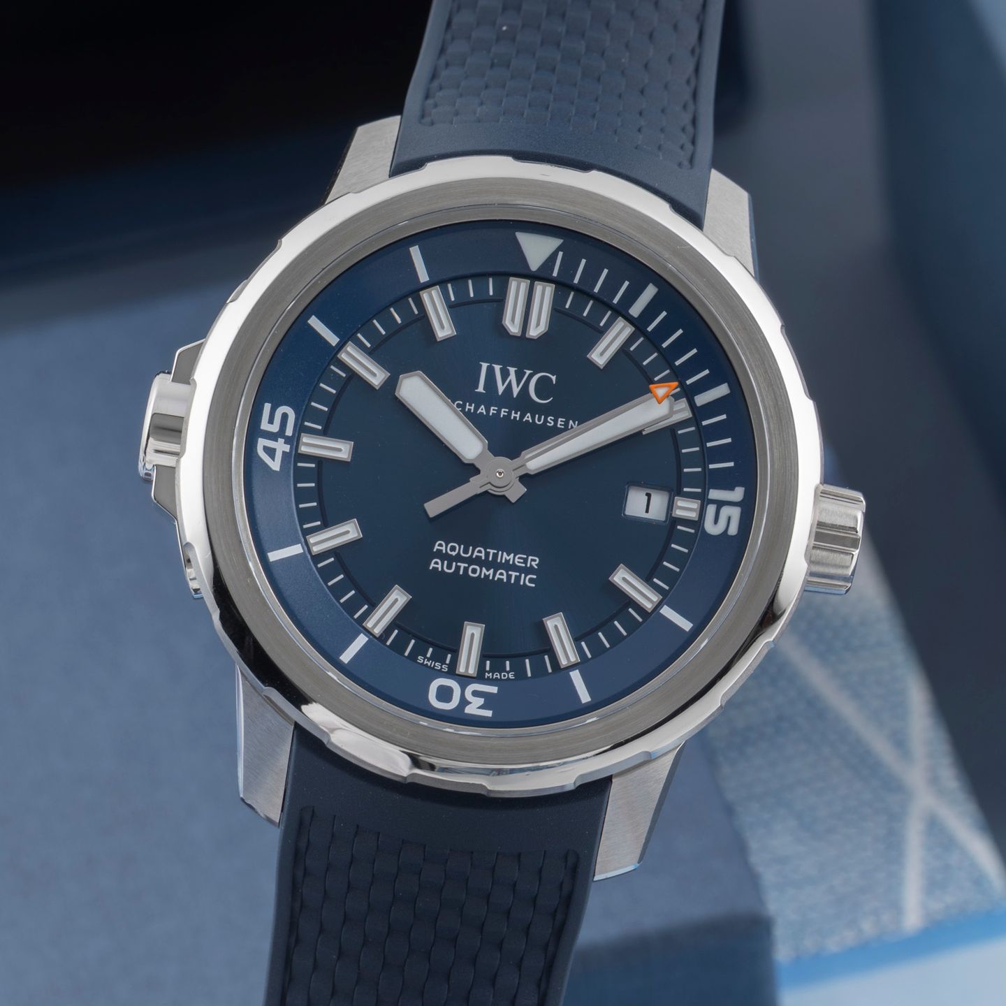 IWC Aquatimer Automatic IW328801 (2022) - Blauw wijzerplaat 42mm Staal (3/8)