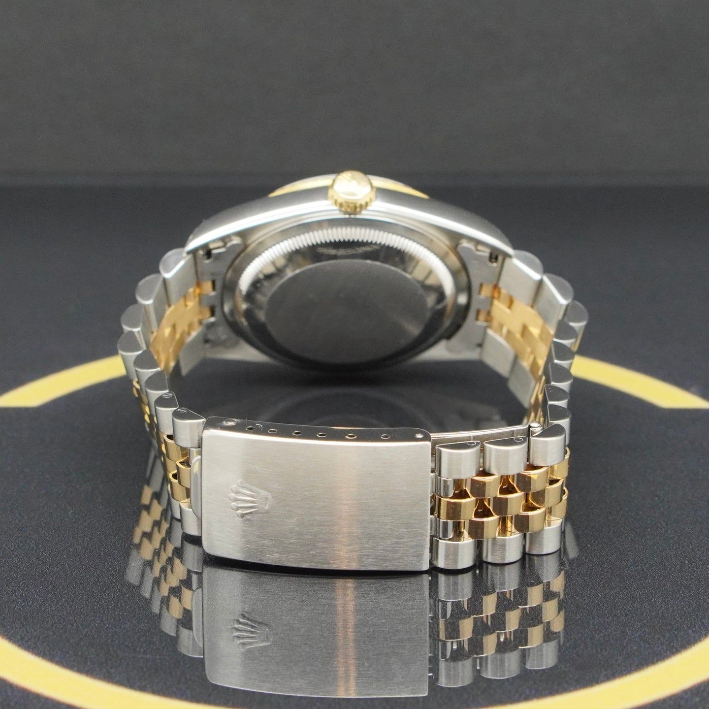 Rolex Datejust 36 16233 (1995) - Black dial 36 mm Gold/Steel case (7/7)