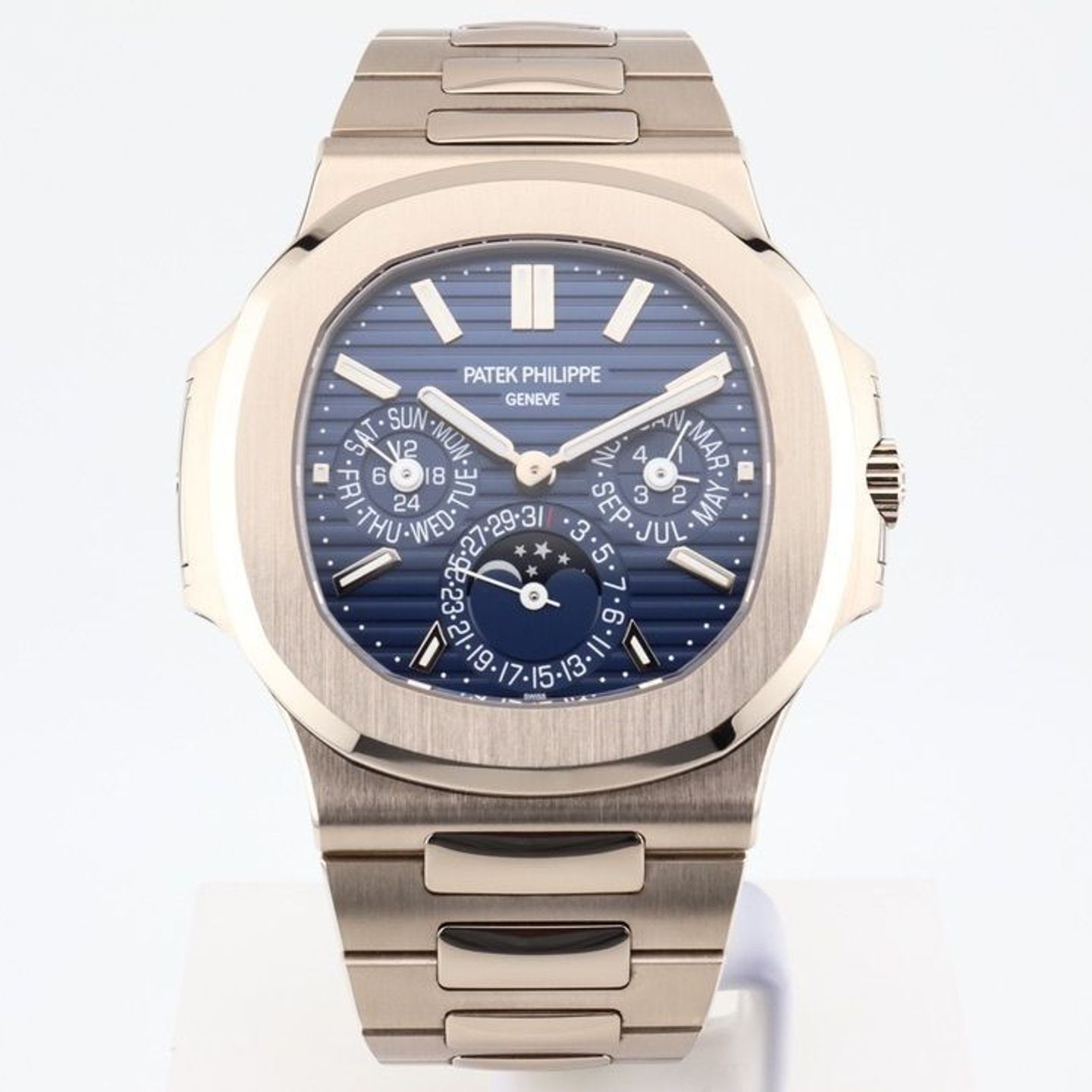 Patek Philippe Nautilus 5740/1G-001 - (1/1)