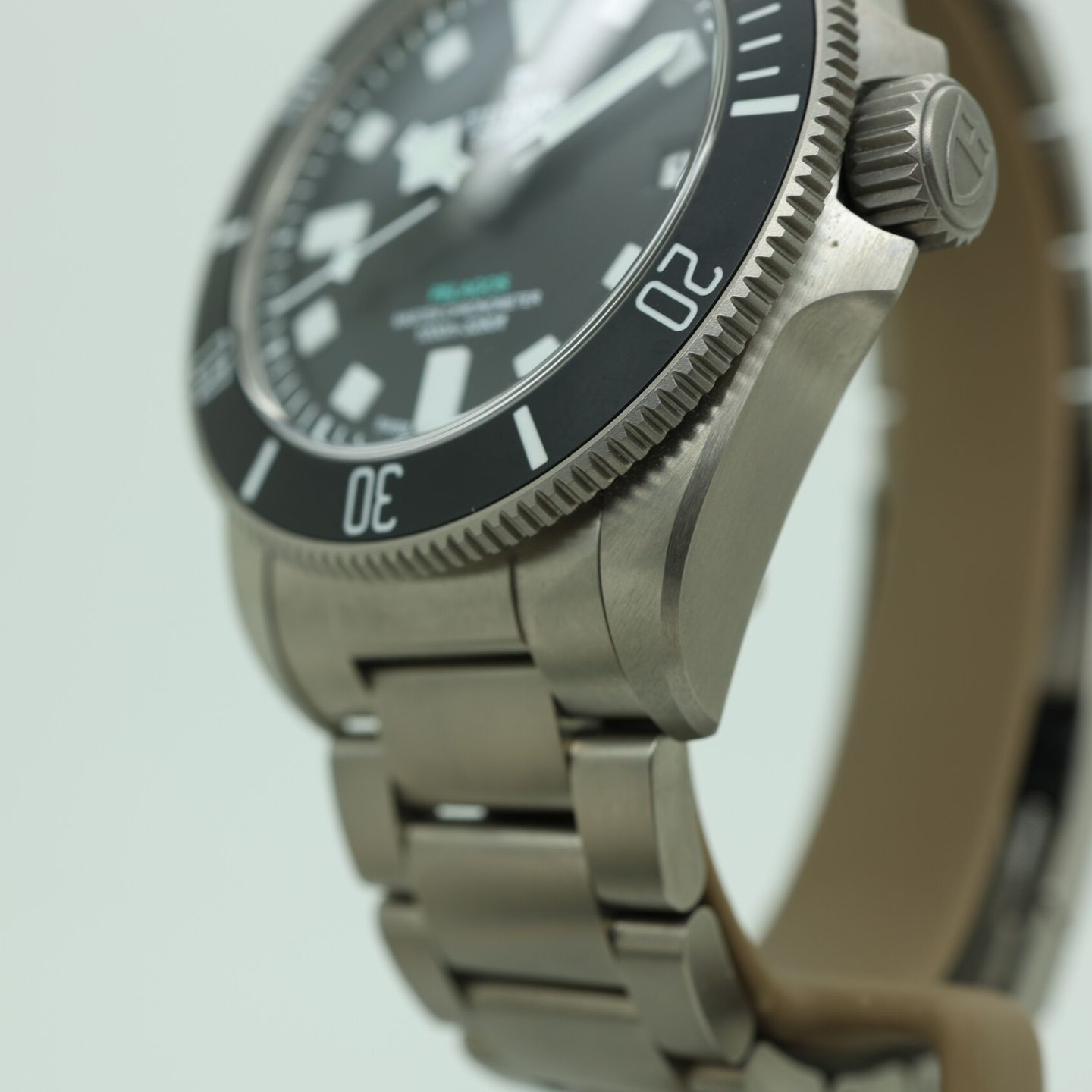 Tudor Pelagos 2543C1A7NU (2025) - Zwart wijzerplaat 43mm Titanium (4/8)