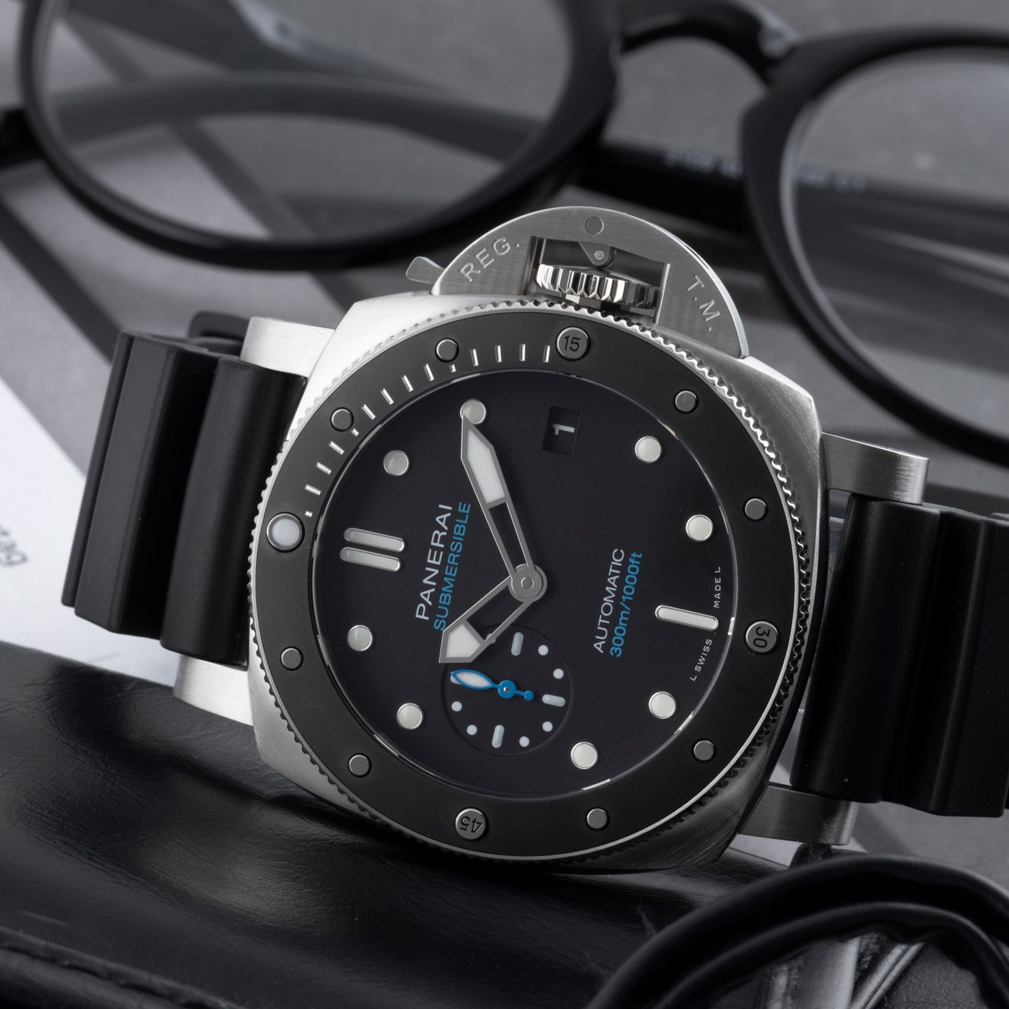 Panerai Luminor Submersible PAM02683 - (2/8)
