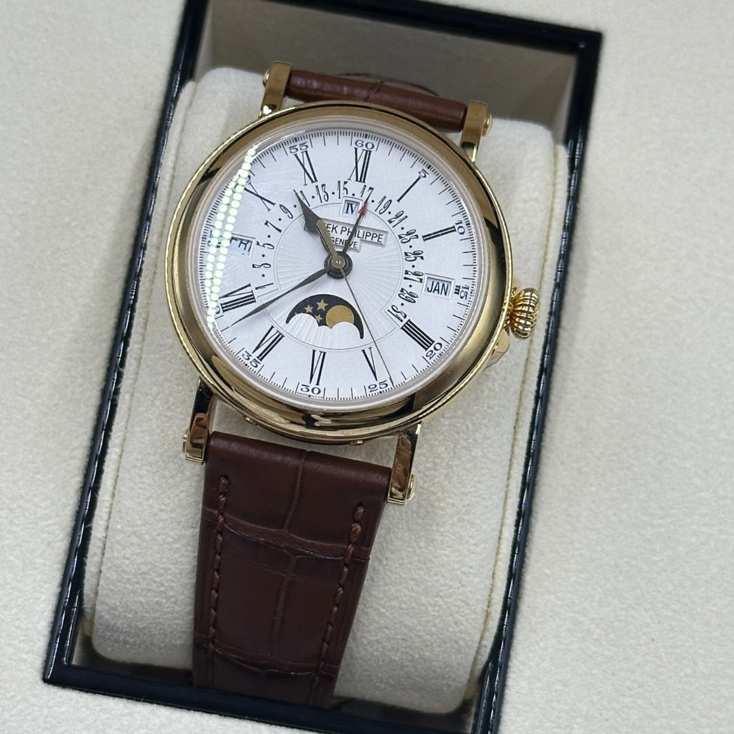 Patek Philippe Perpetual Calendar 5159J-001 (2020) - Wit wijzerplaat 38mm Geelgoud (7/8)