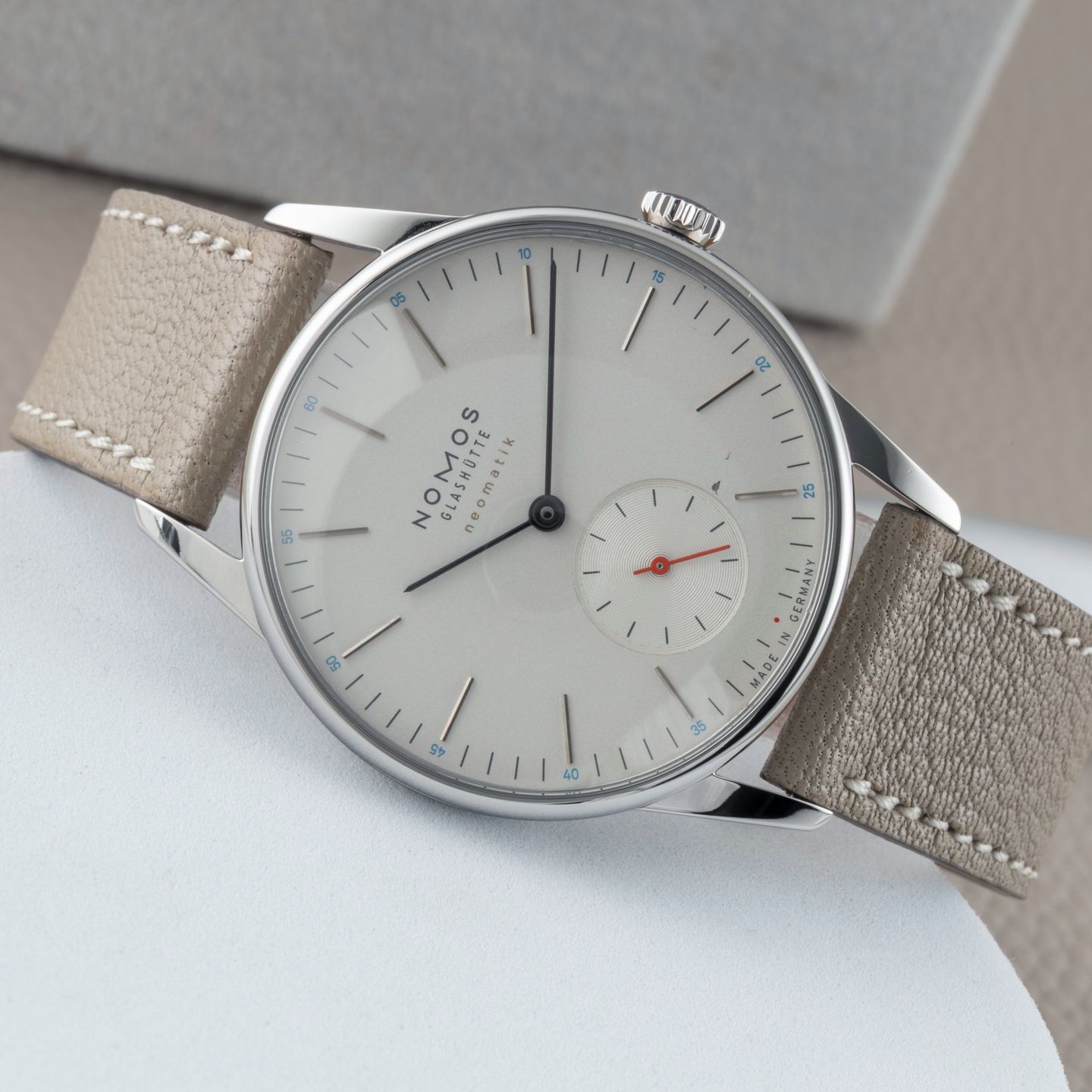 NOMOS Orion Neomatik 392 (Onbekend (willekeurig serienummer)) - Wit wijzerplaat 36mm Staal (2/8)