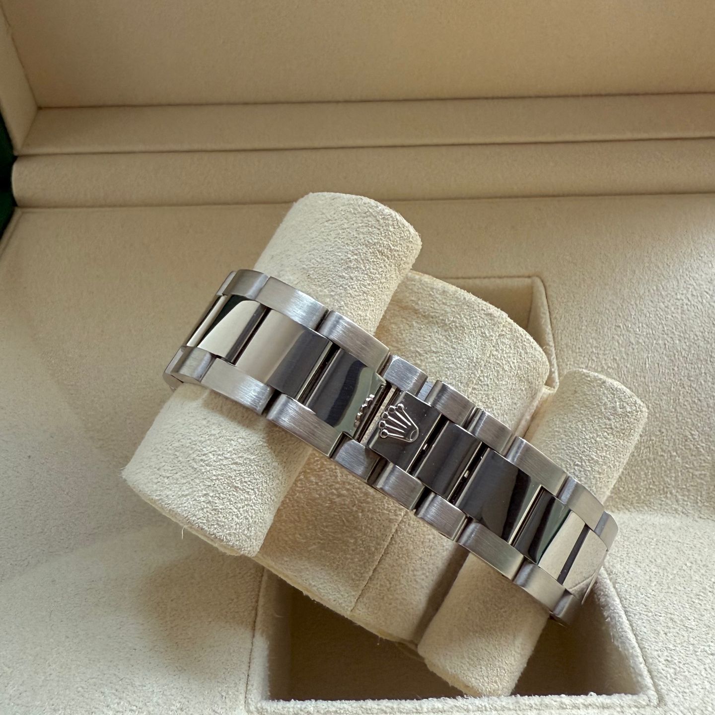 Rolex Day-Date 36 118239 (2002) - Blue dial 43 mm White Gold case (27/28)