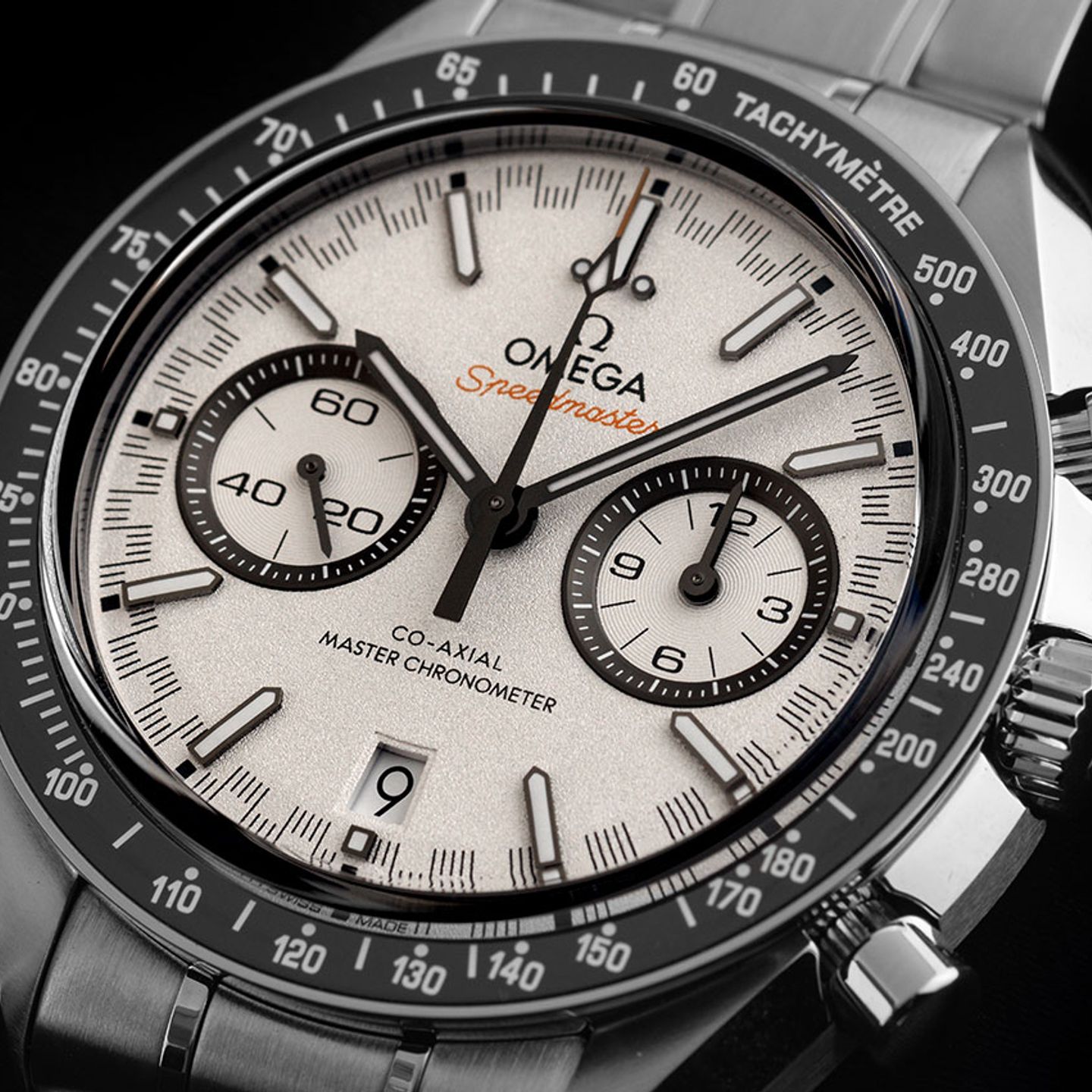 Omega Speedmaster Racing 329.30.44.51.04.001 (2025) - White dial 44 mm Steel case (3/7)