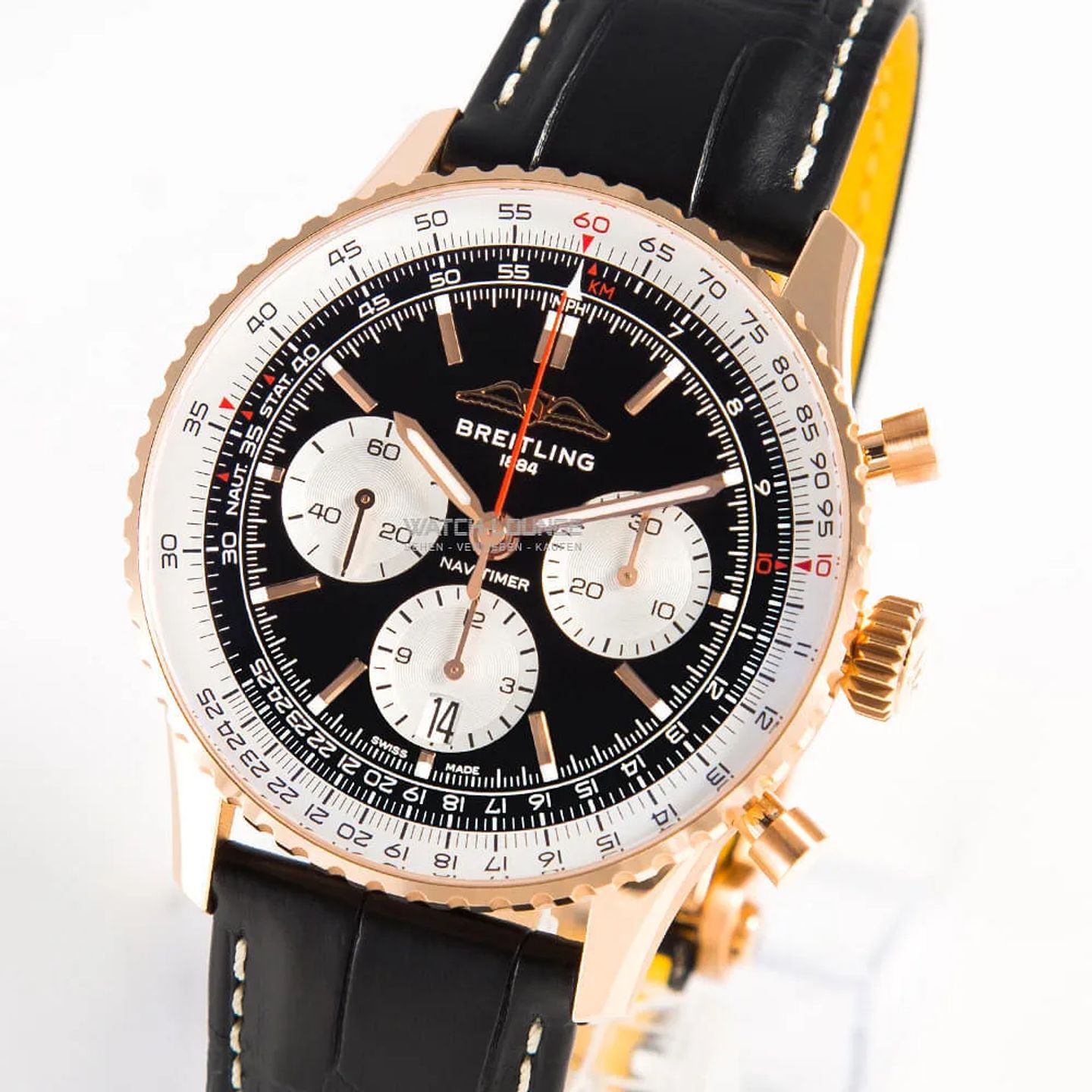 Breitling Navitimer 1 B01 Chronograph RB0138211B1P1 (2026) - Black dial 43 mm Red Gold case (1/8)