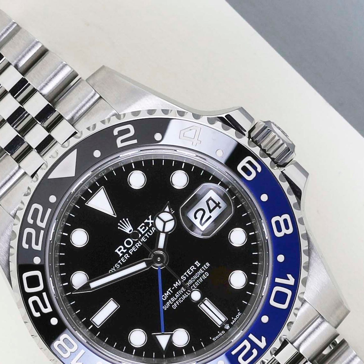 Rolex GMT-Master II 126710BLNR (2024) - Black dial 40 mm Steel case (3/8)