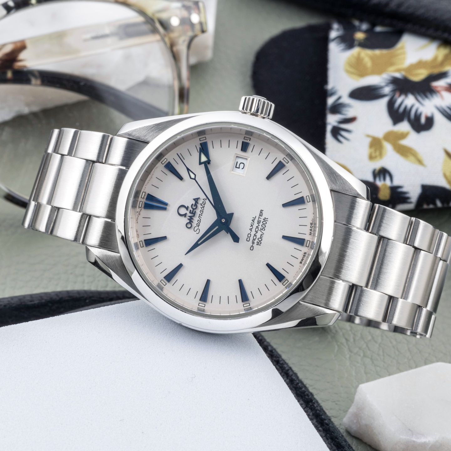 Omega Seamaster Aqua Terra 2503.33.00 (Unknown (random serial)) - Silver dial 39 mm Steel case (2/8)