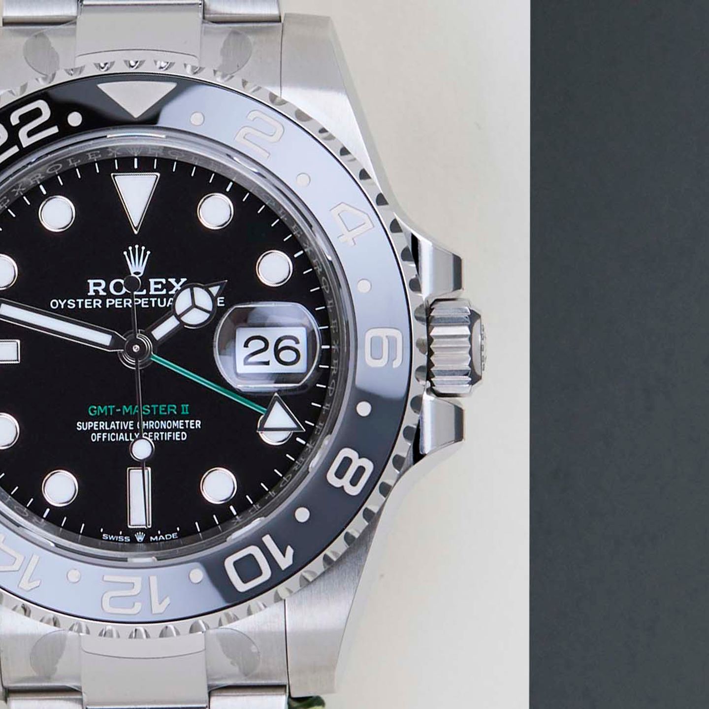 Rolex GMT-Master II 126710GRNR (2026) - Black dial 40 mm Steel case (5/8)