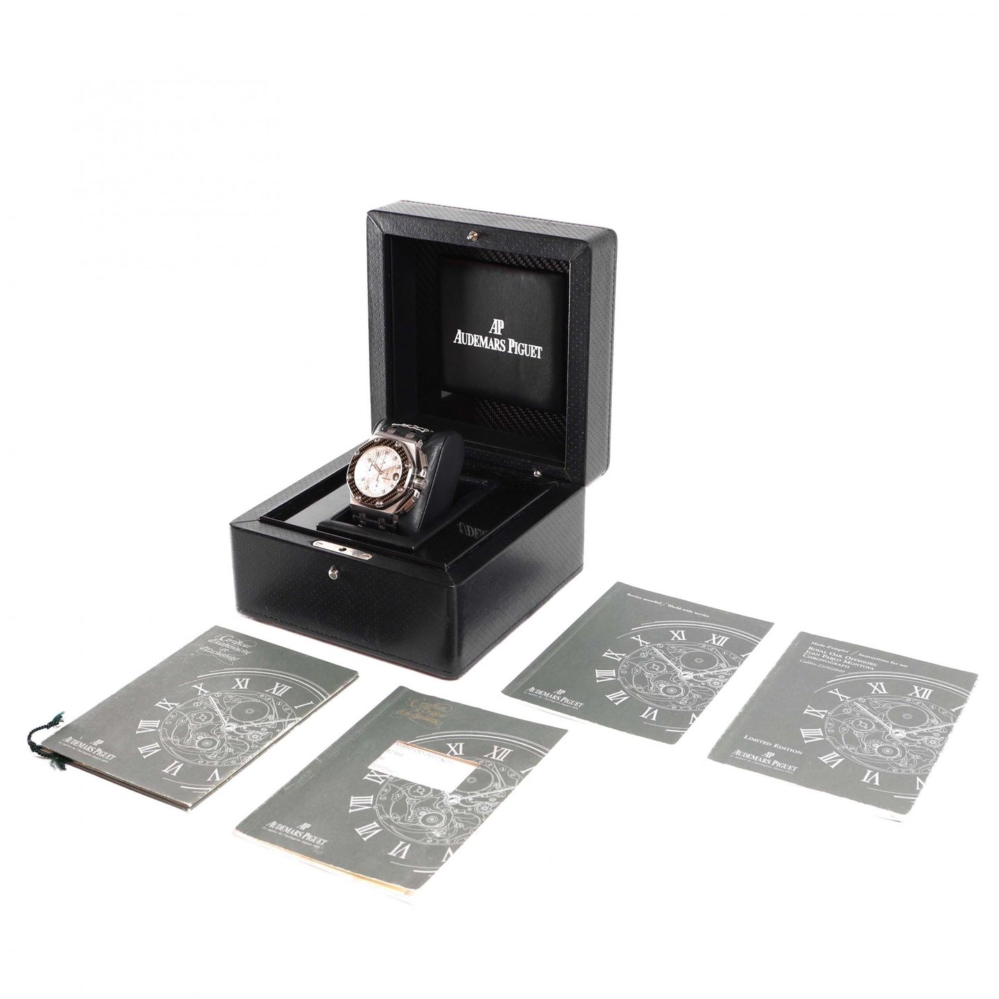 Audemars Piguet Royal Oak Offshore Chronograph 26030IO.OO.D001IN.01 (2005) - Silver dial 42 mm Titanium case (6/6)