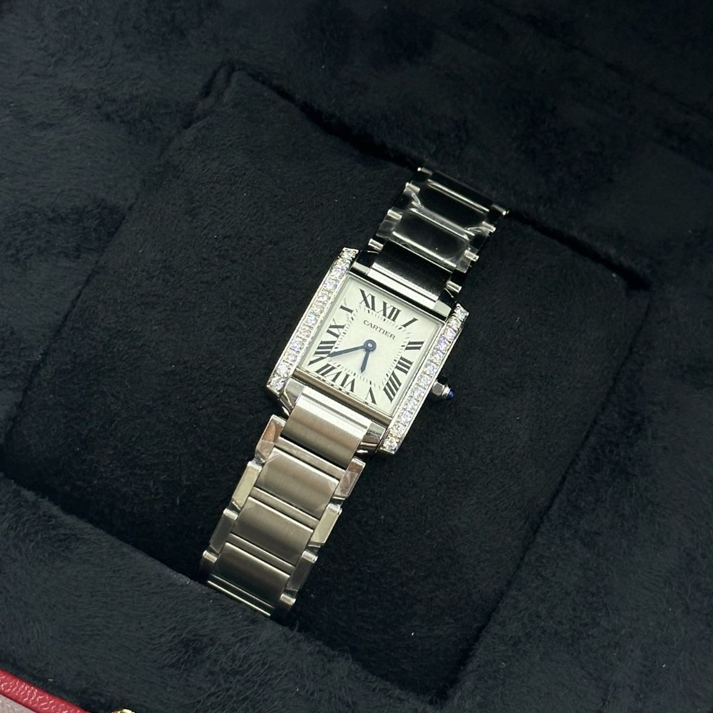 Cartier Tank Française W4TA0008 (2024) - Wit wijzerplaat 25mm Staal (7/8)