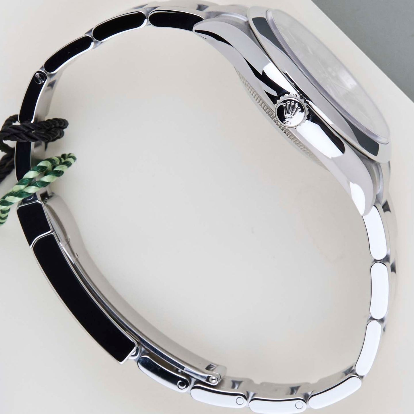 Rolex Oyster Perpetual 36 126000 - (7/8)