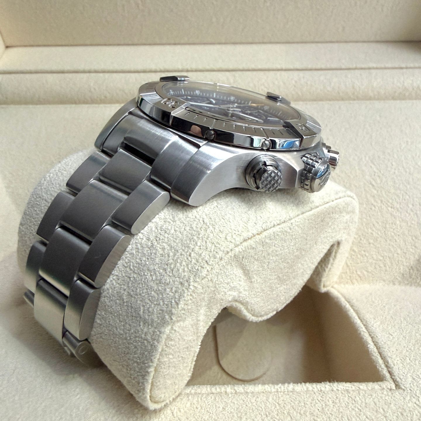 Breitling Avenger A13317101C1A1 - (8/21)