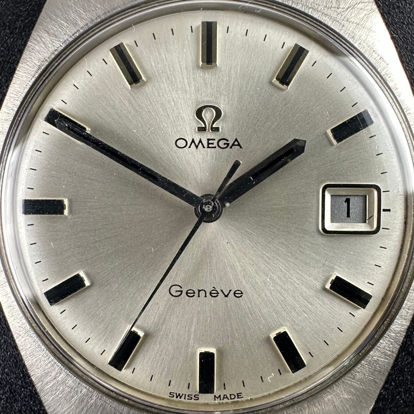 Omega Genève 136.041 (1969) - White dial 35 mm Steel case (8/8)