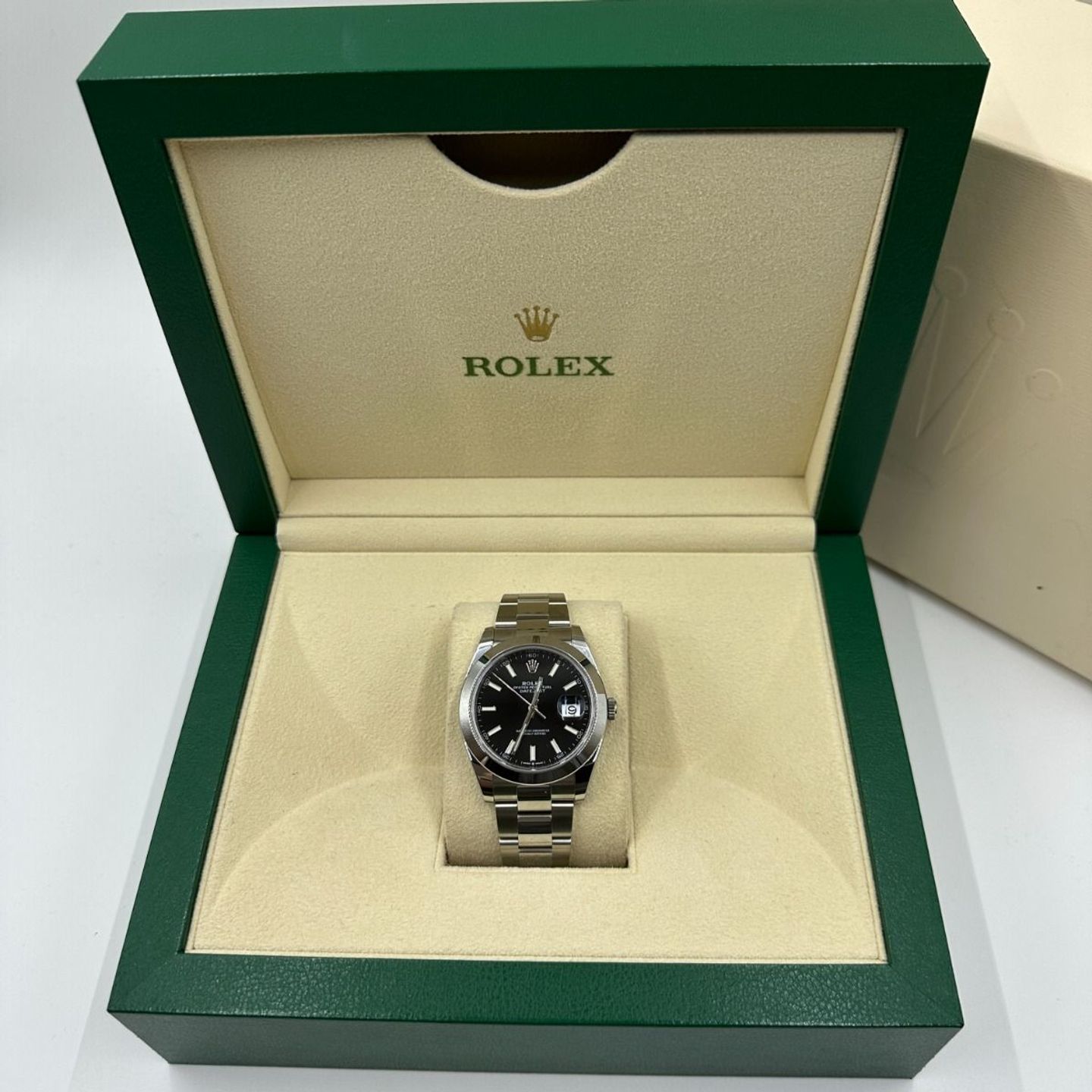 Rolex Datejust 41 126300 (2023) - Zwart wijzerplaat 41mm Staal (4/8)