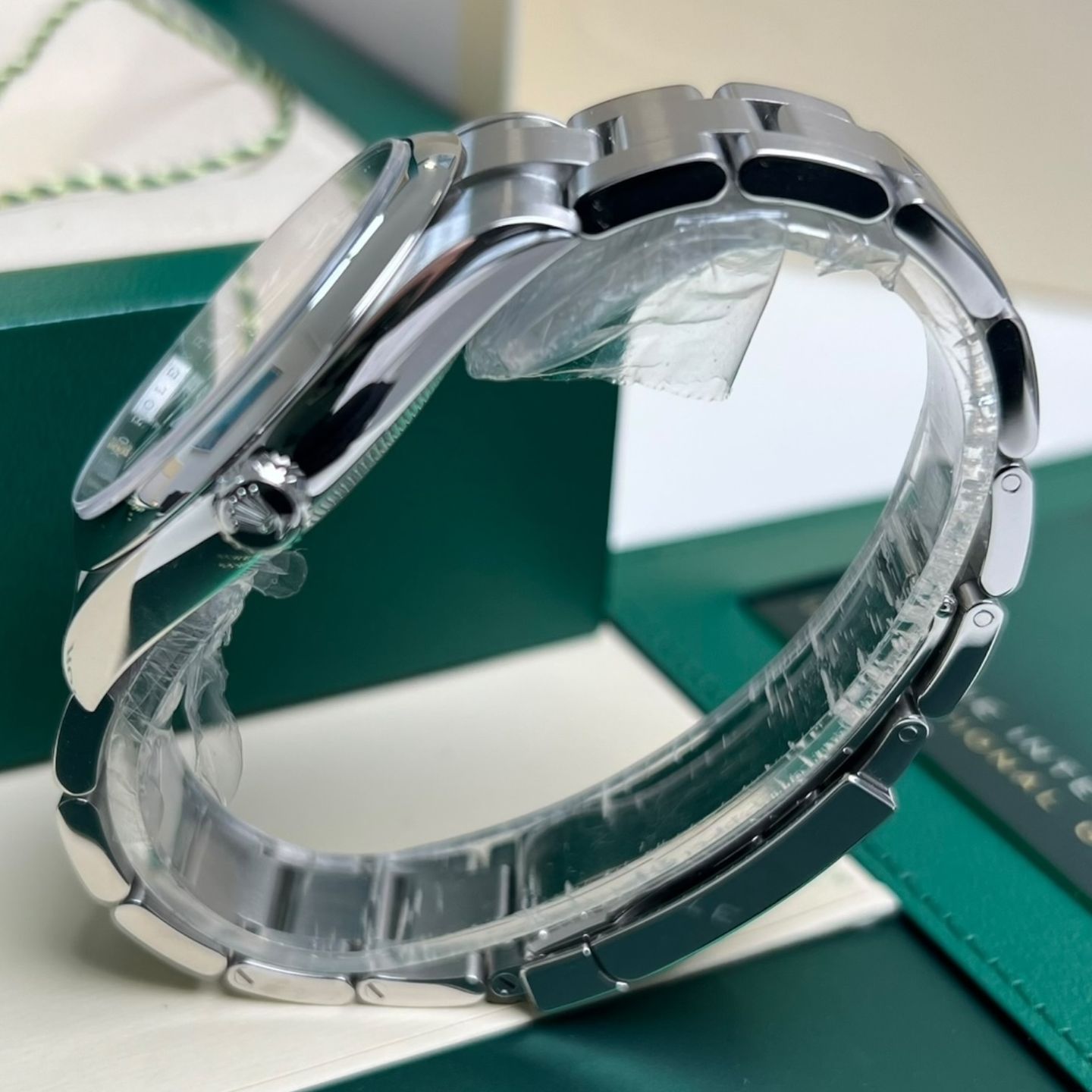 Rolex Oyster Perpetual 41 134300 - (5/8)