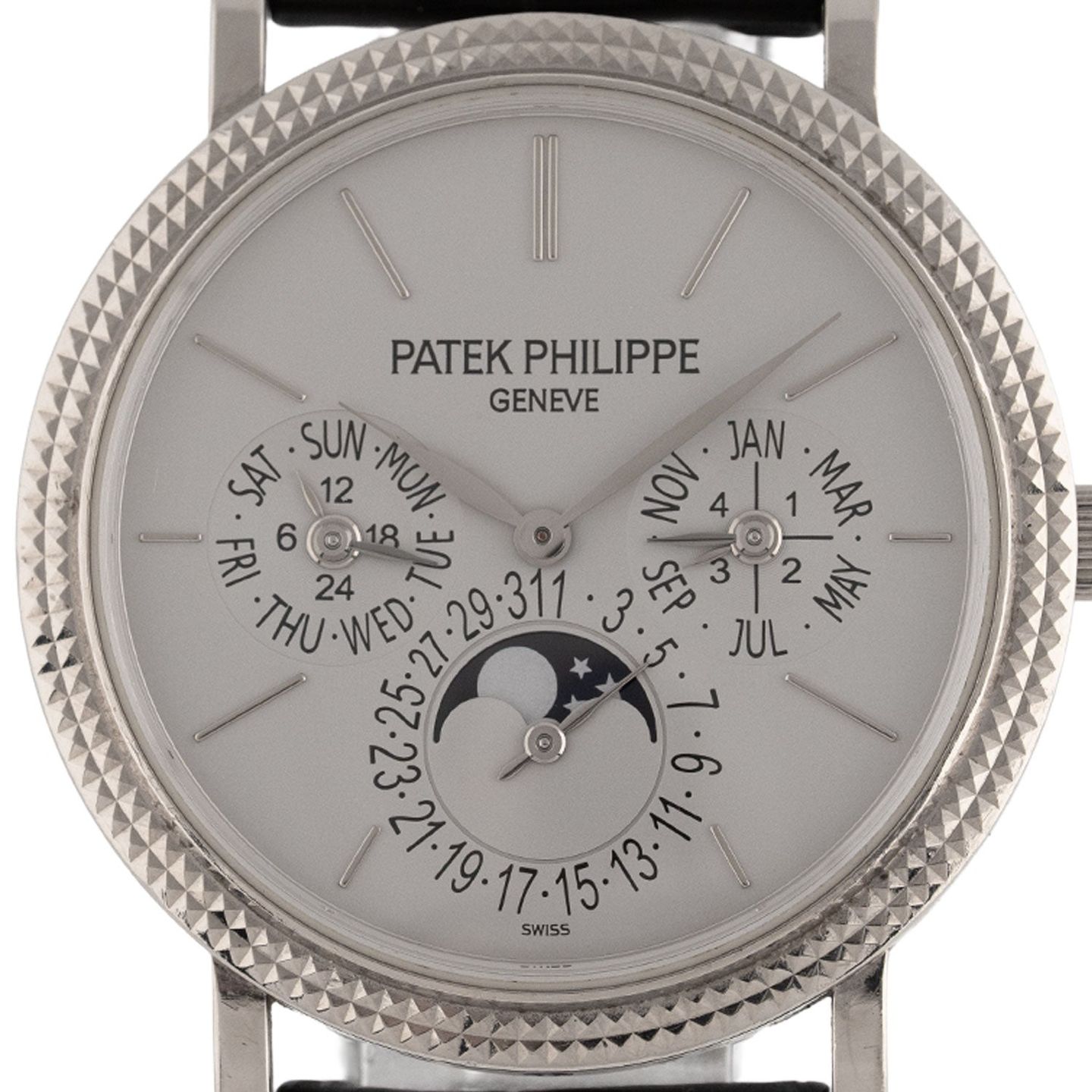 Patek Philippe Perpetual Calendar 5139G-001 (2013) - Silver dial 39 mm White Gold case (2/8)