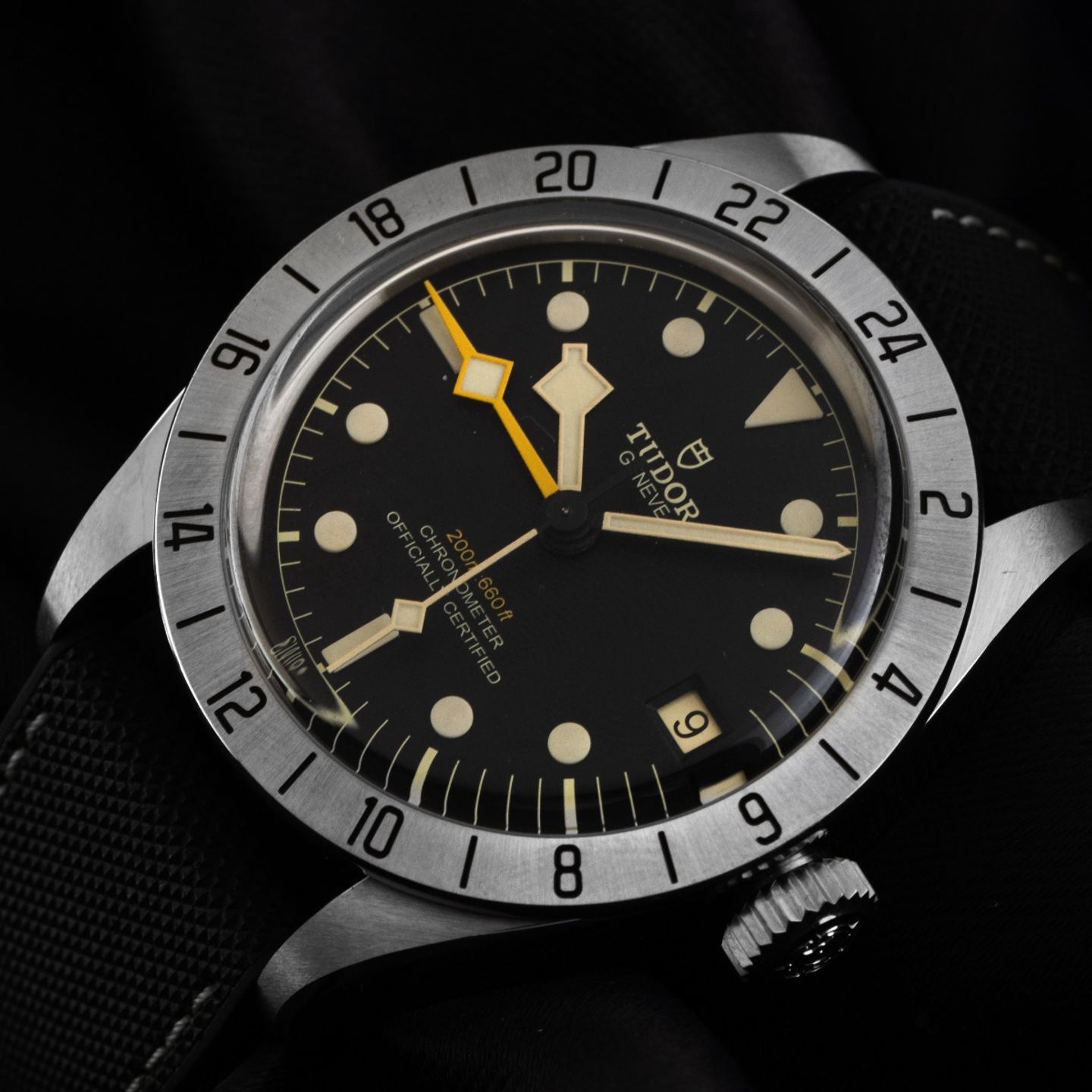 Tudor Black Bay 79470 - (3/7)