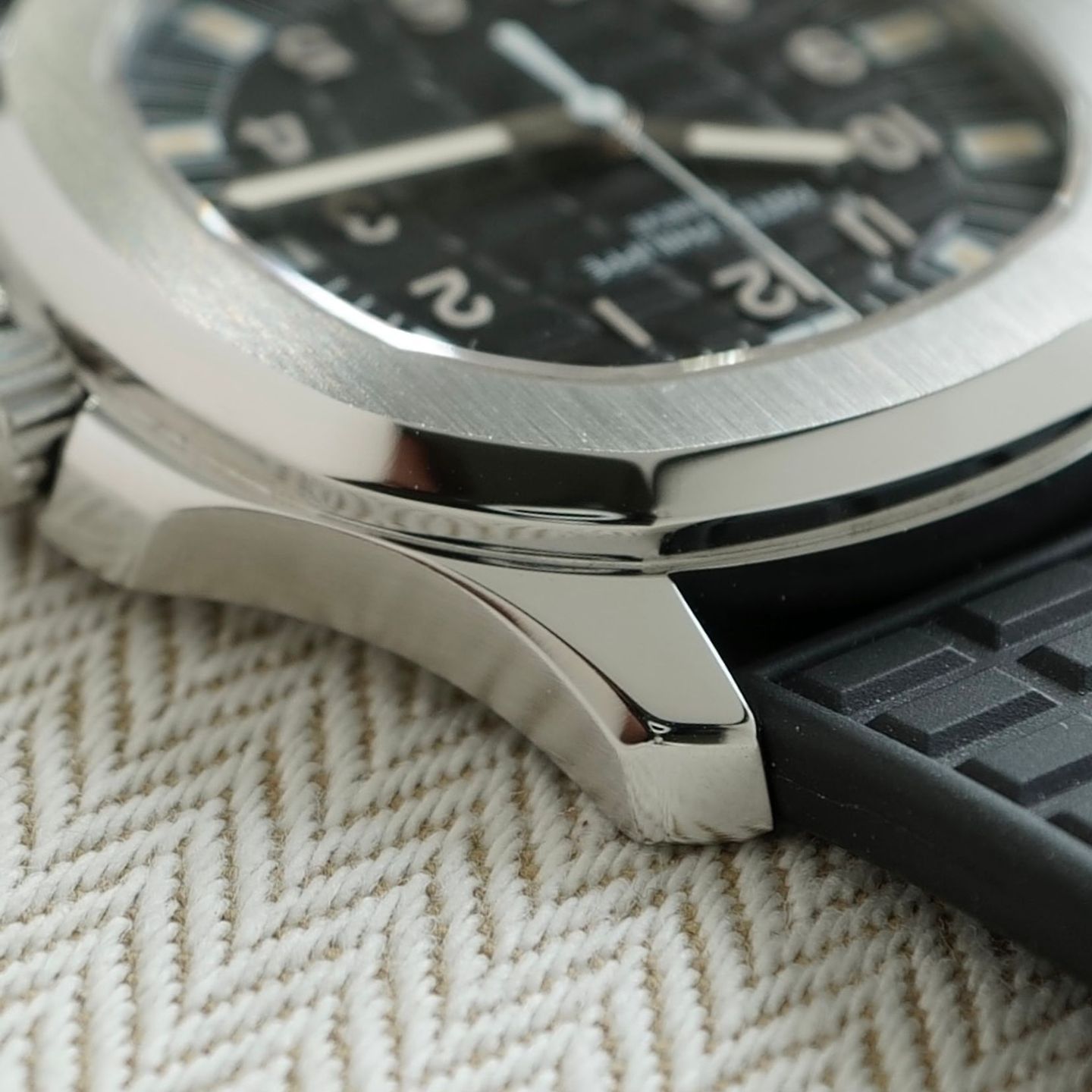 Patek Philippe Aquanaut 5065 (2001) - Black dial 39 mm Steel case (4/8)