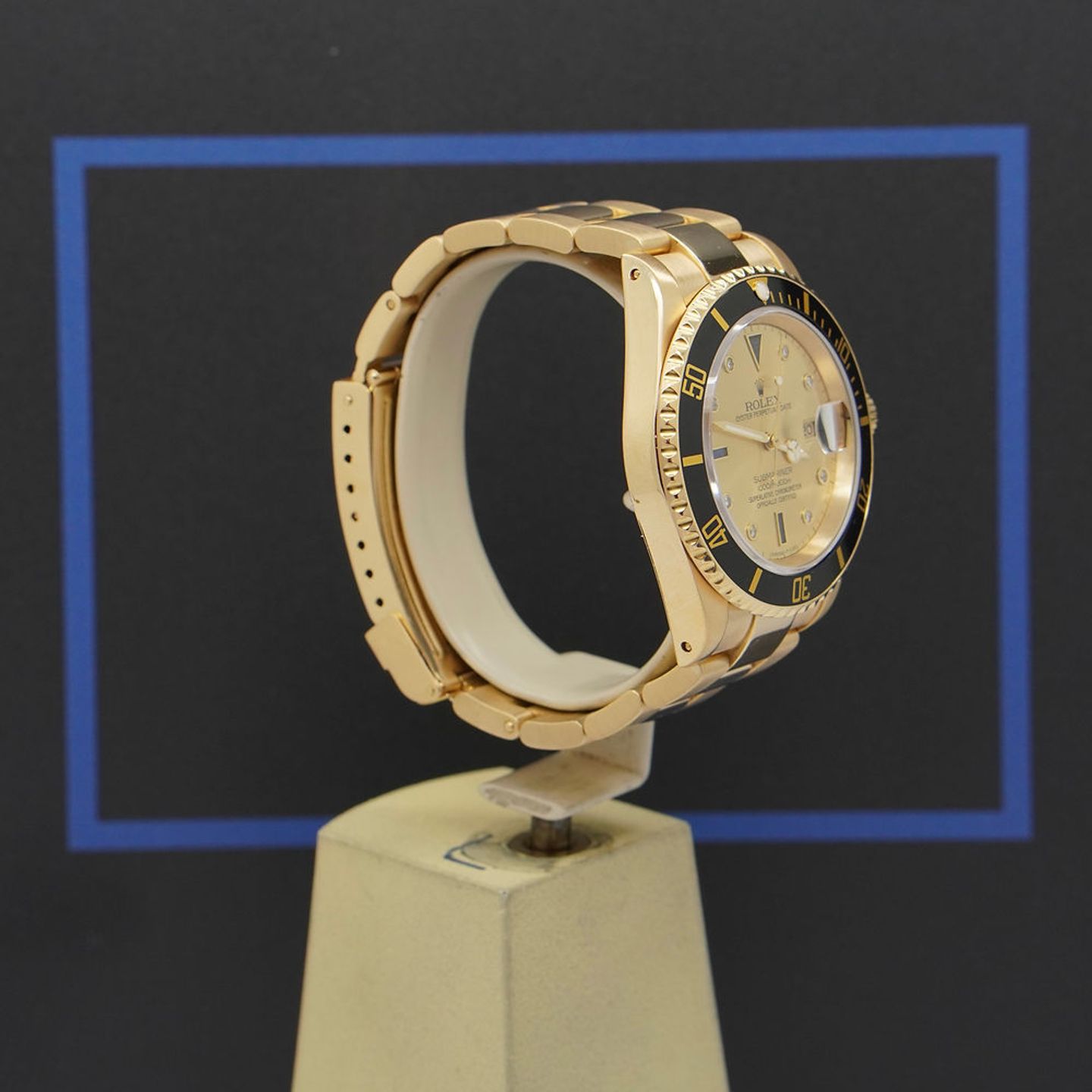 Rolex Submariner Date 16618 - (2/8)