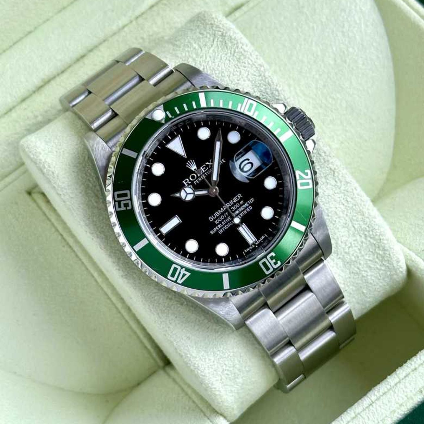 Rolex Submariner Date 16610LV (2009) - Zwart wijzerplaat 40mm Staal (3/8)