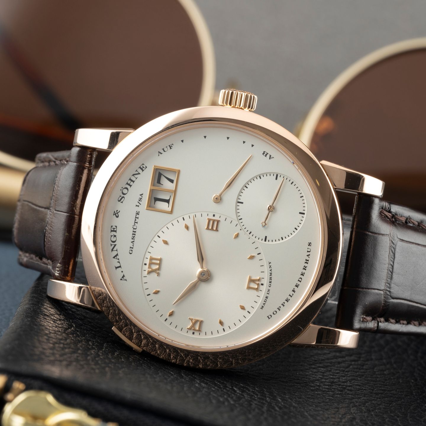 A. Lange & Söhne Lange 1 101.032 (Unknown (random serial)) - Silver dial 39 mm Rose Gold case (2/8)