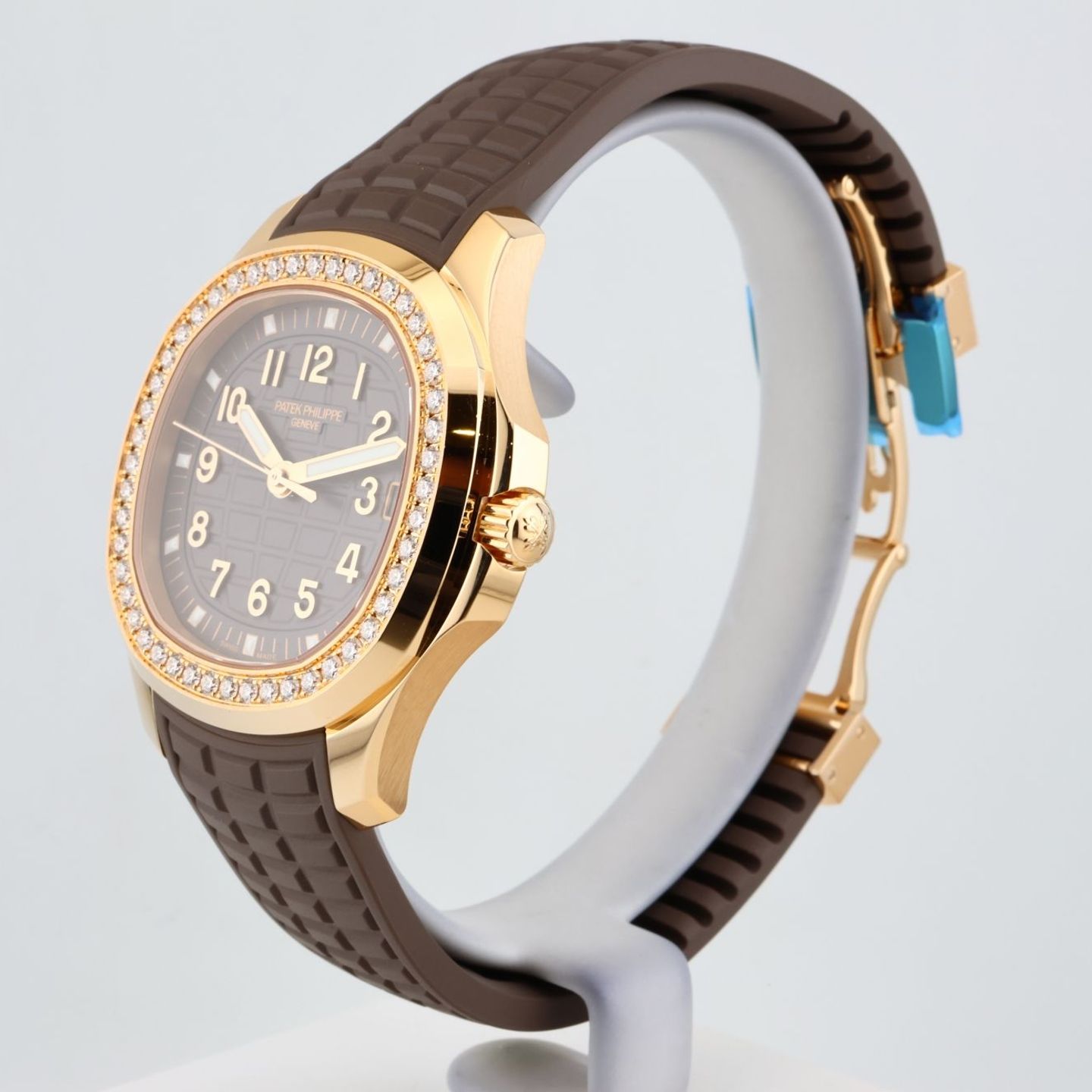 Patek Philippe Aquanaut 5268/200R-010 (2026) - Bruin wijzerplaat 38mm Roségoud (2/8)