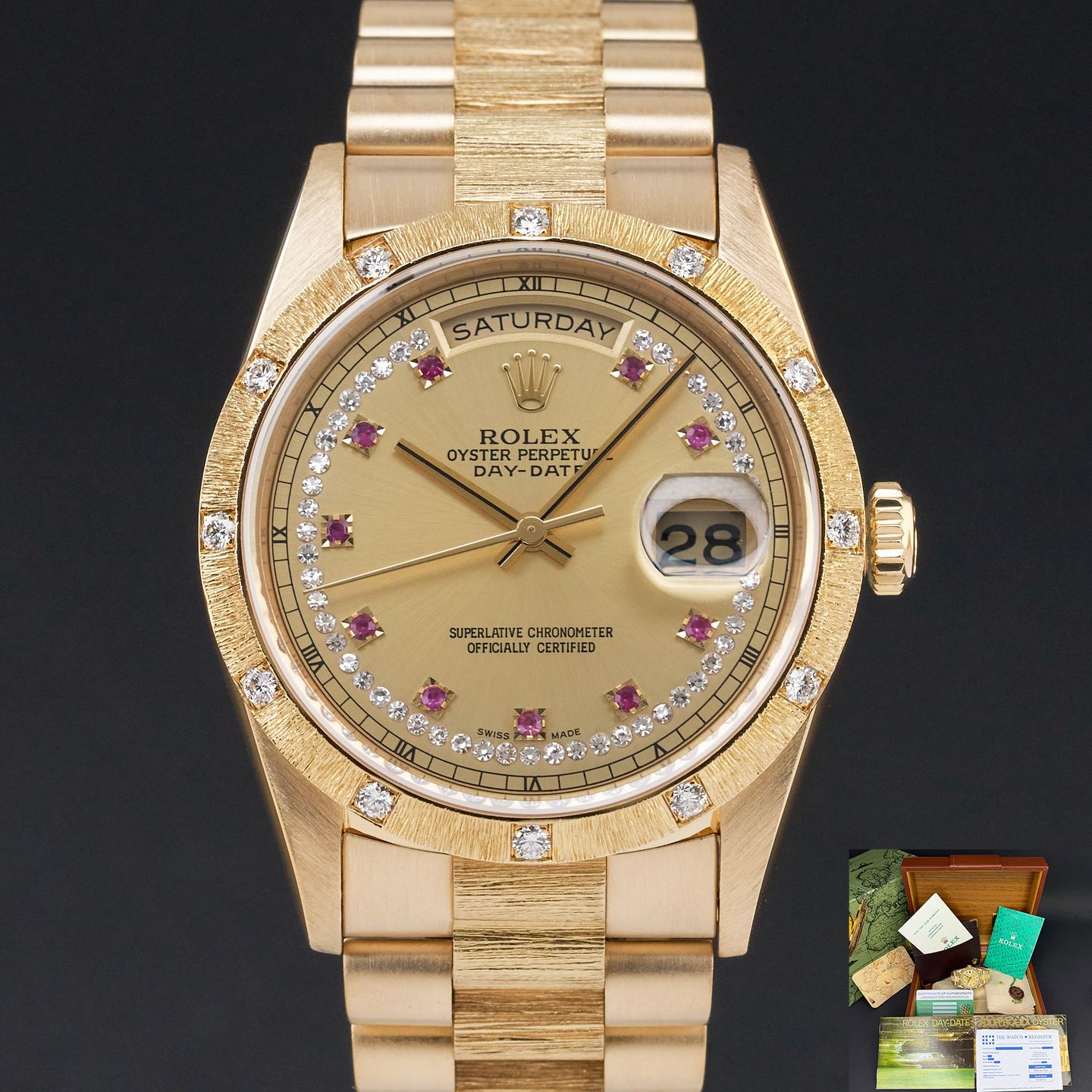 Rolex Day-Date 36 18308 (1991) - Champagne wijzerplaat 36mm Geelgoud (1/8)