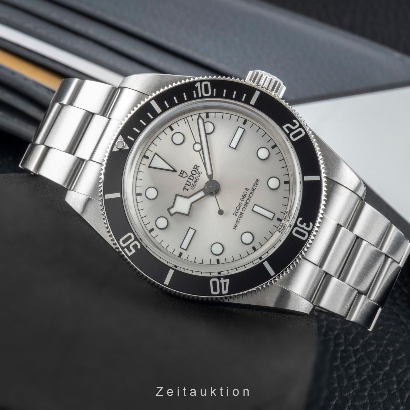Tudor Black Bay 68 7943A1A0NU (Onbekend (willekeurig serienummer)) - Blauw wijzerplaat 43mm Staal (2/8)