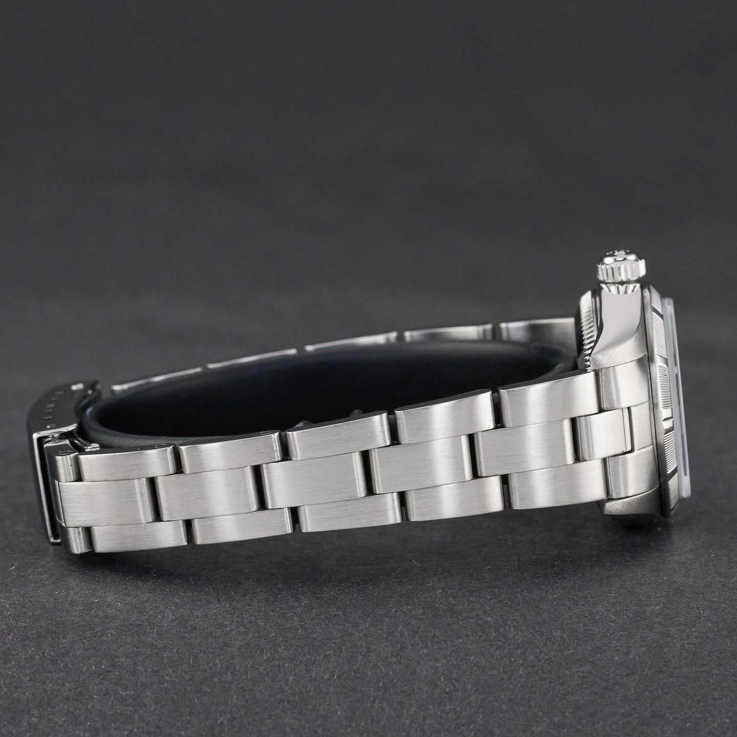 Rolex Oyster Perpetual 76030 (2000) - 26 mm Steel case (6/8)
