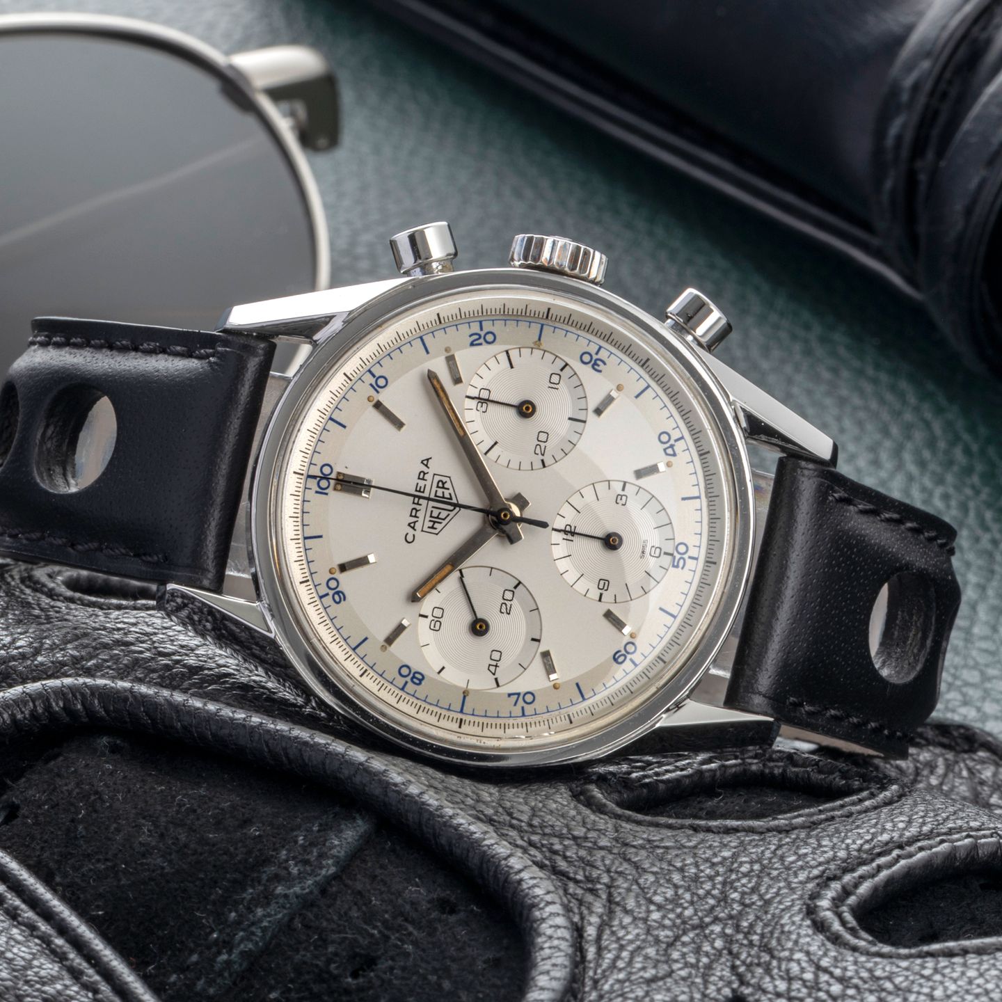 Unknown Unknown 2447S - (2/8)