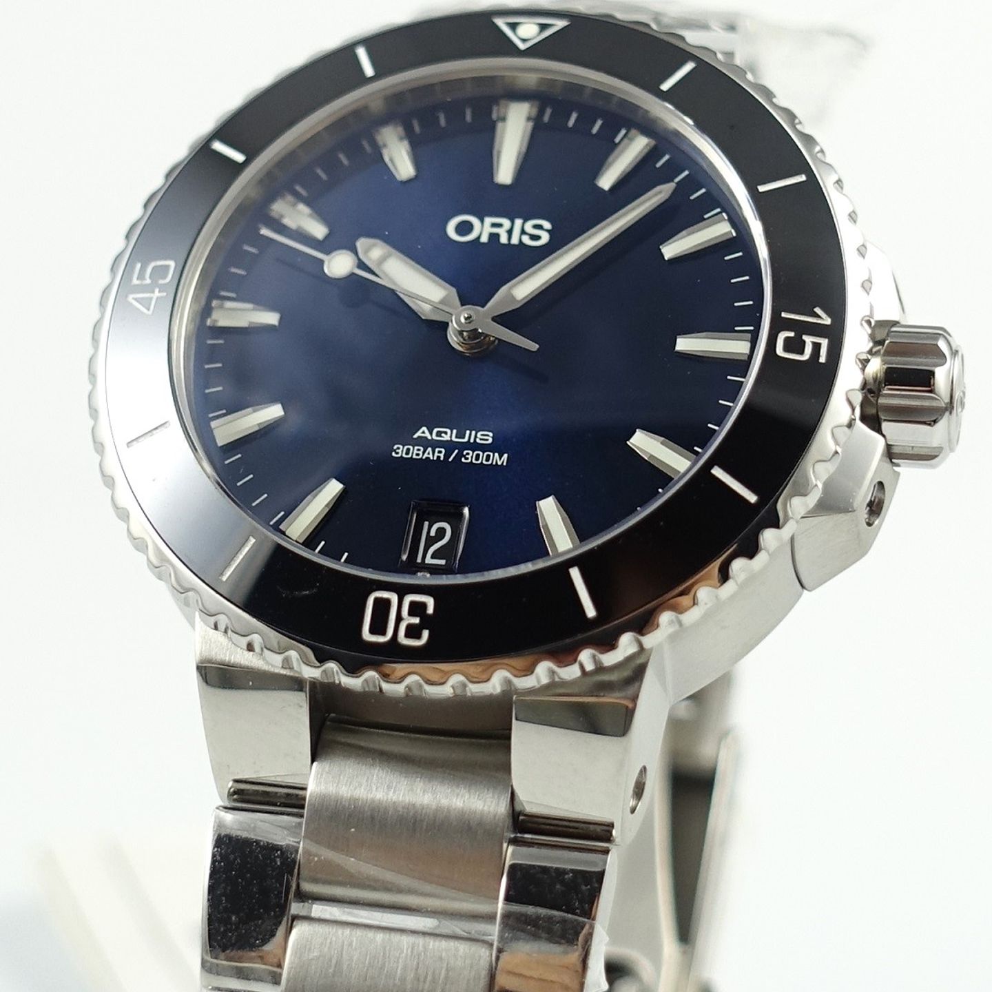 Oris Aquis Date 01 733 7731 4135 - (2/8)