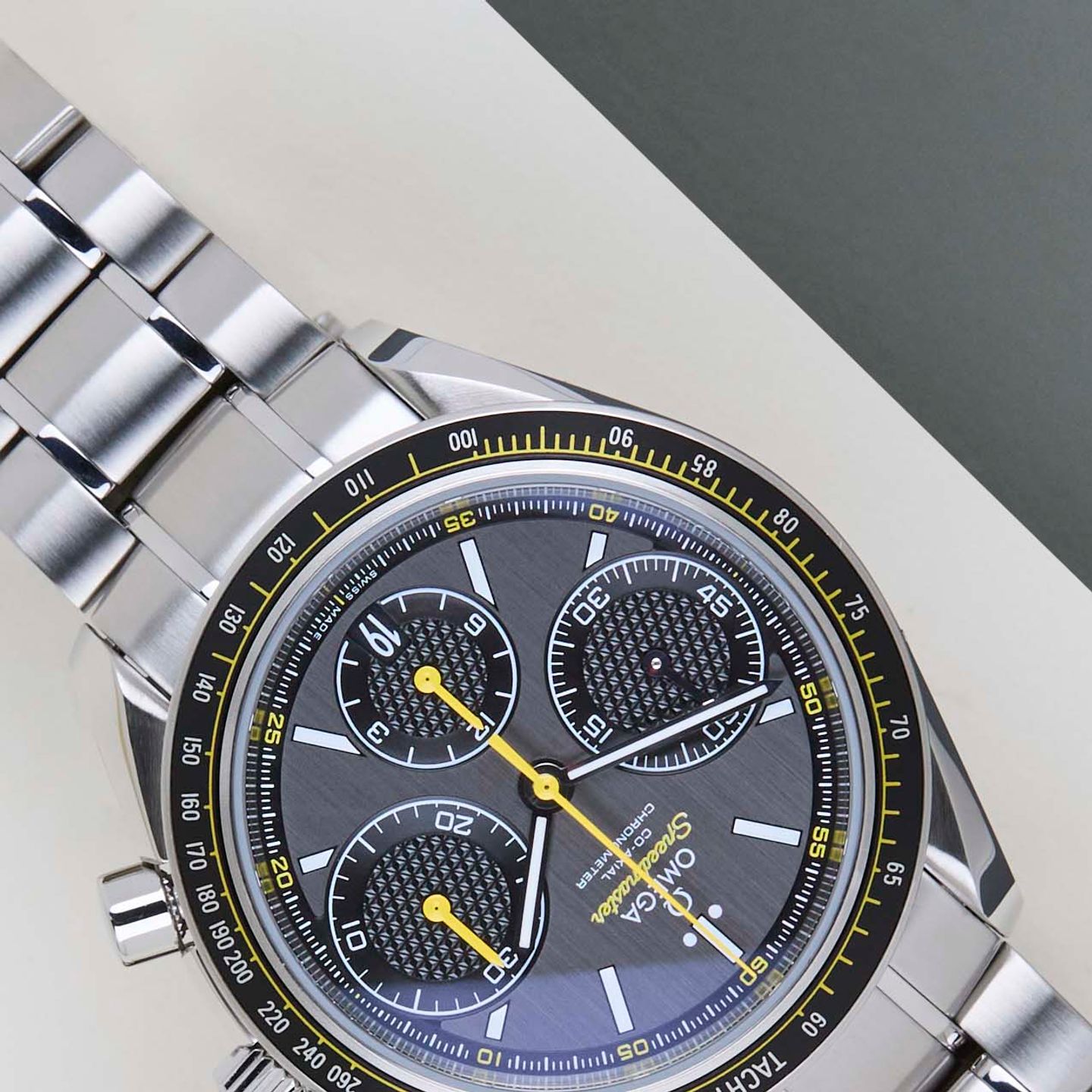 Omega Speedmaster Racing 326.30.40.50.06.001 (2018) - Grijs wijzerplaat 40mm Staal (4/8)