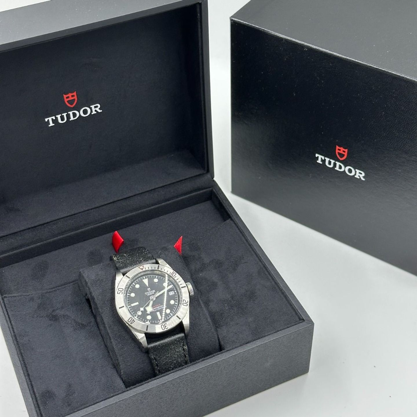 Tudor Black Bay Steel 79730-0003 (2023) - Zwart wijzerplaat 41mm Staal (2/8)