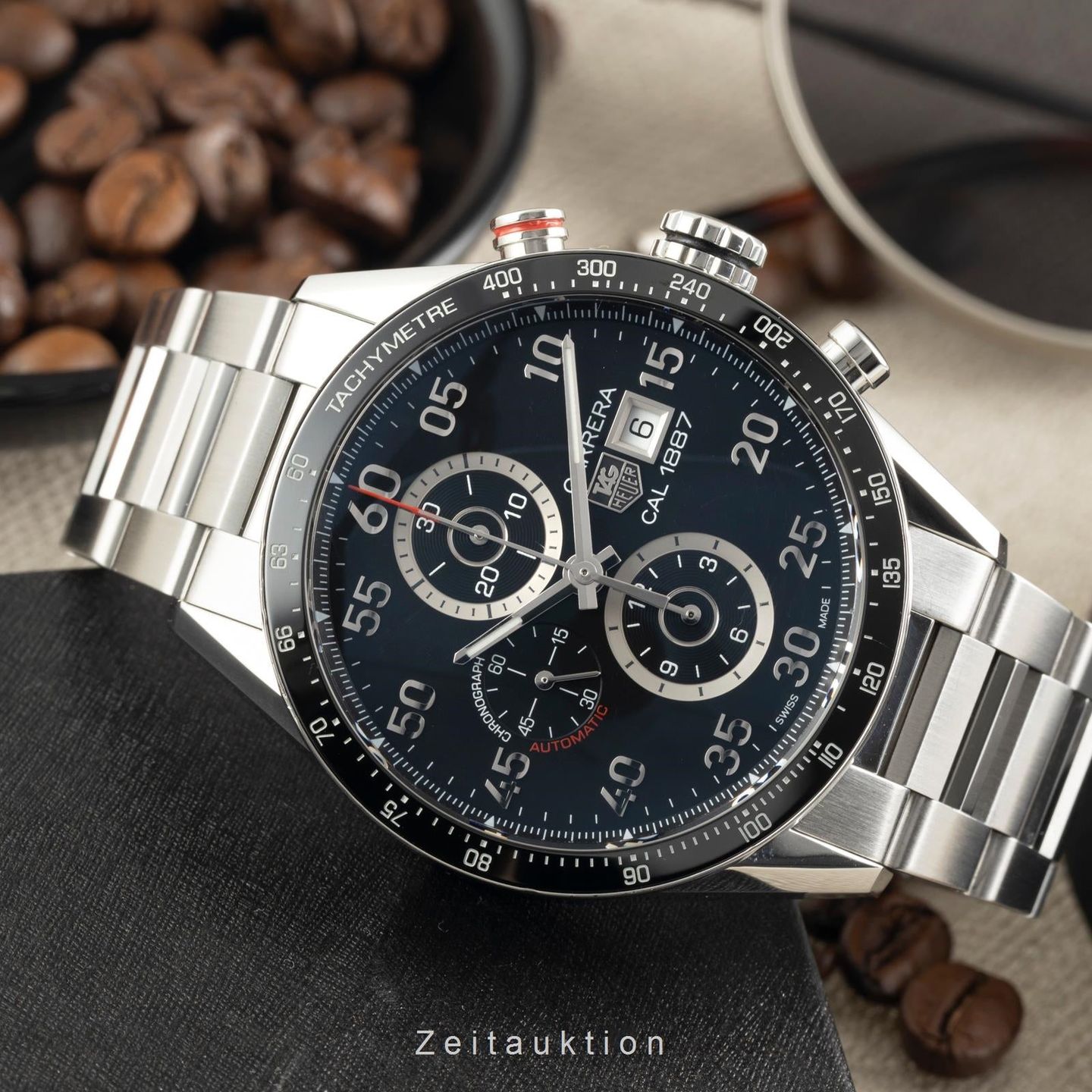 TAG Heuer Carrera Calibre 1887 CAR2A10.BA0799 (Unknown (random serial)) - Black dial 43 mm Steel case (2/8)