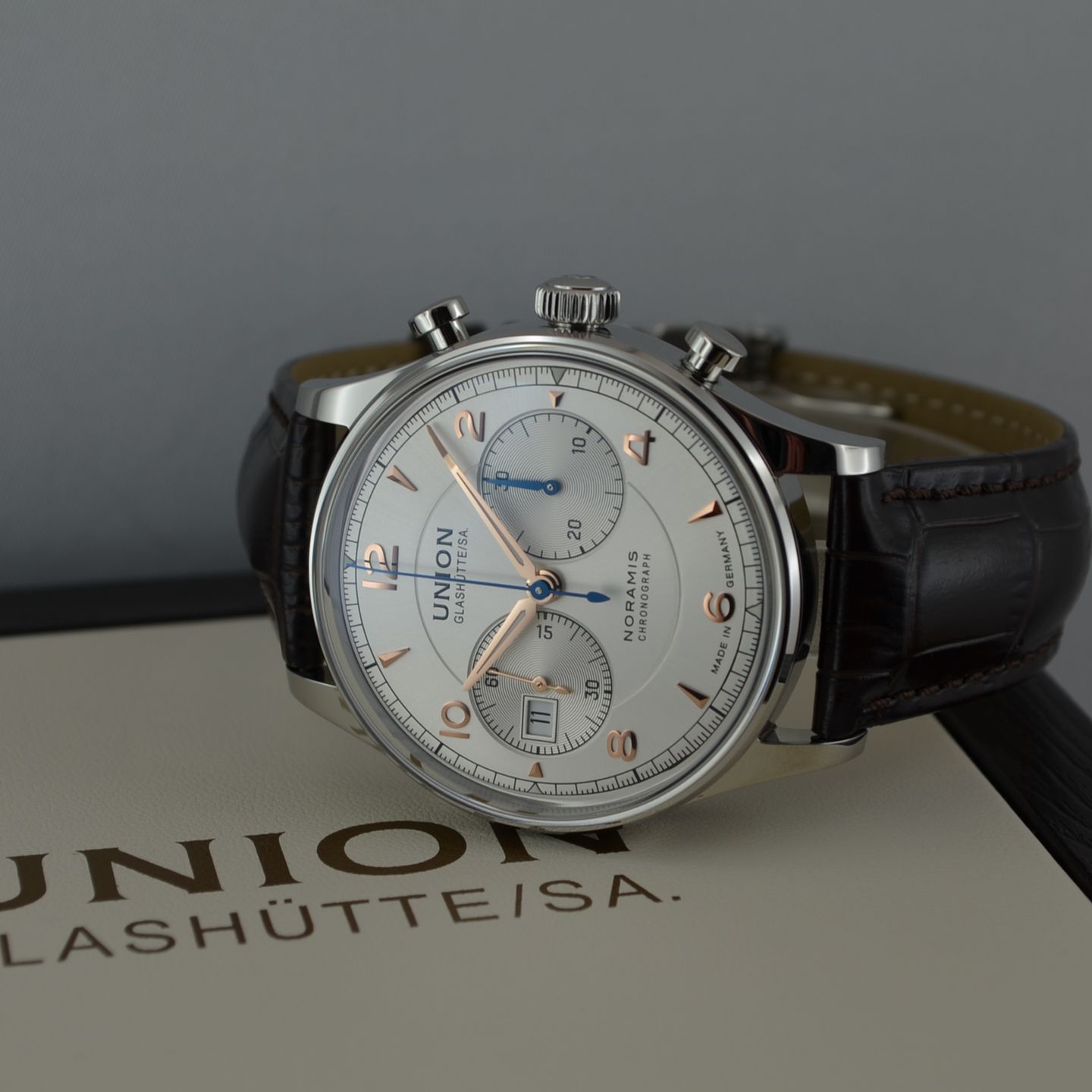 Union Glashütte Noramis Chronograph D012.427.16.037.01 - (3/5)