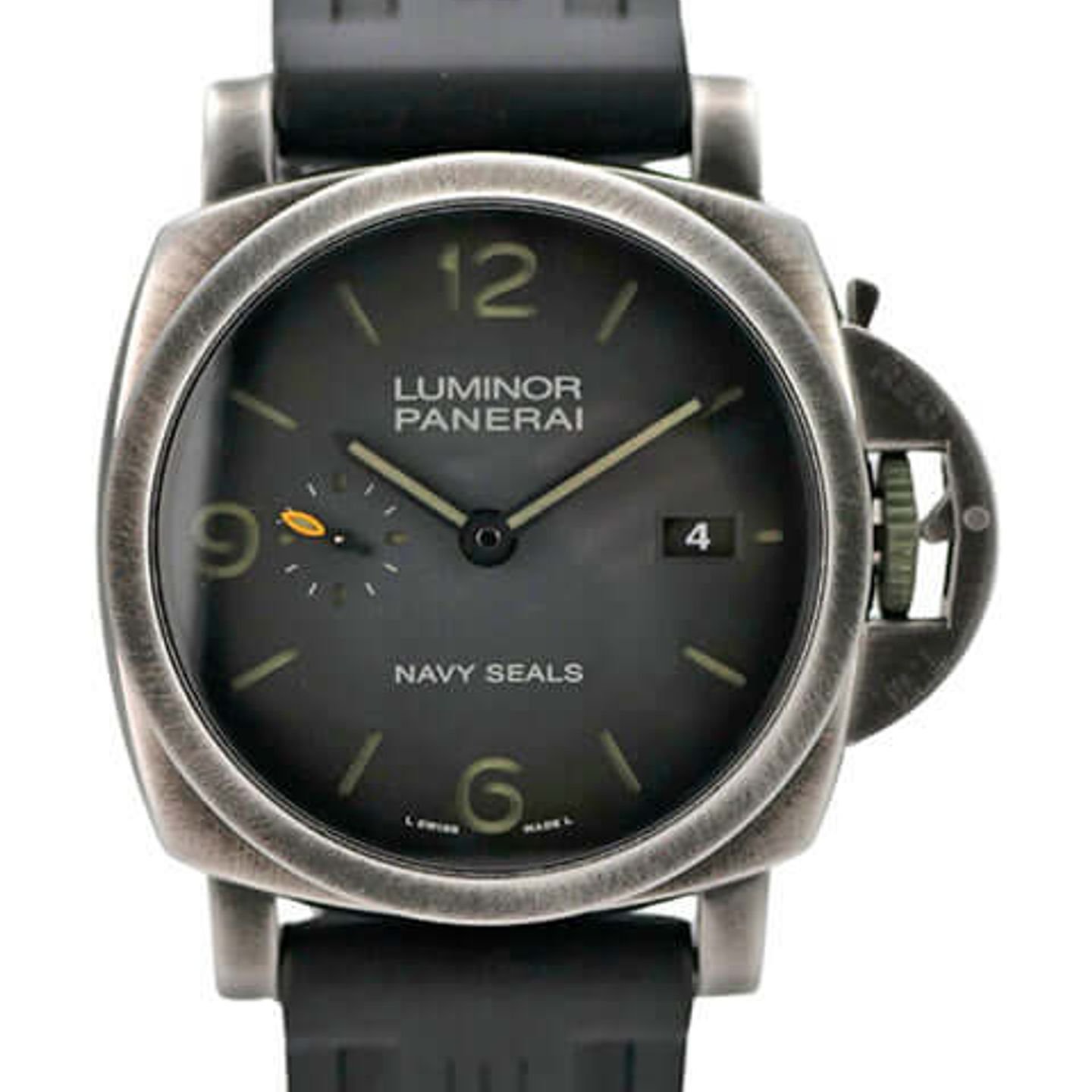 Panerai Luminor 1950 3 Days GMT Automatic PAM01441 (2025) - Black dial 44 mm Titanium case (1/8)