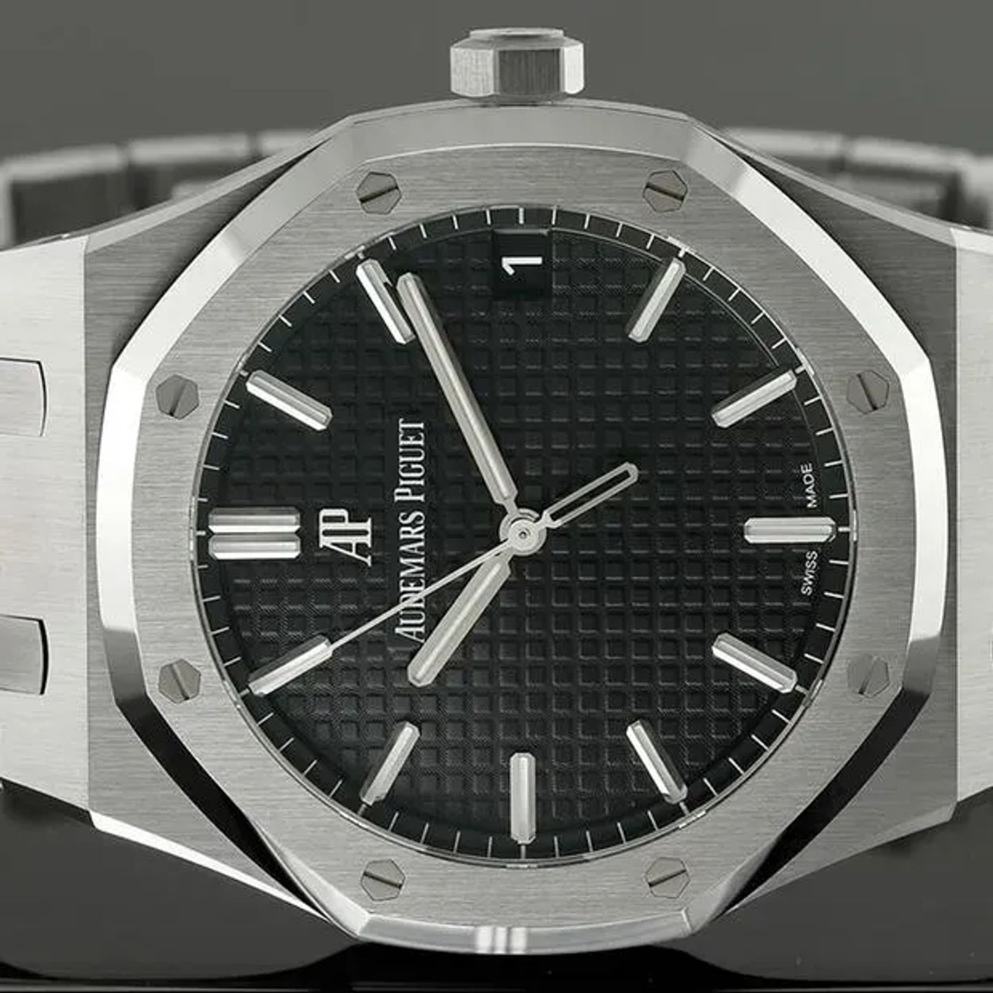 Audemars Piguet Royal Oak Selfwinding 15500ST.OO.1220ST.03 (2022) - Zwart wijzerplaat 41mm Staal (3/6)