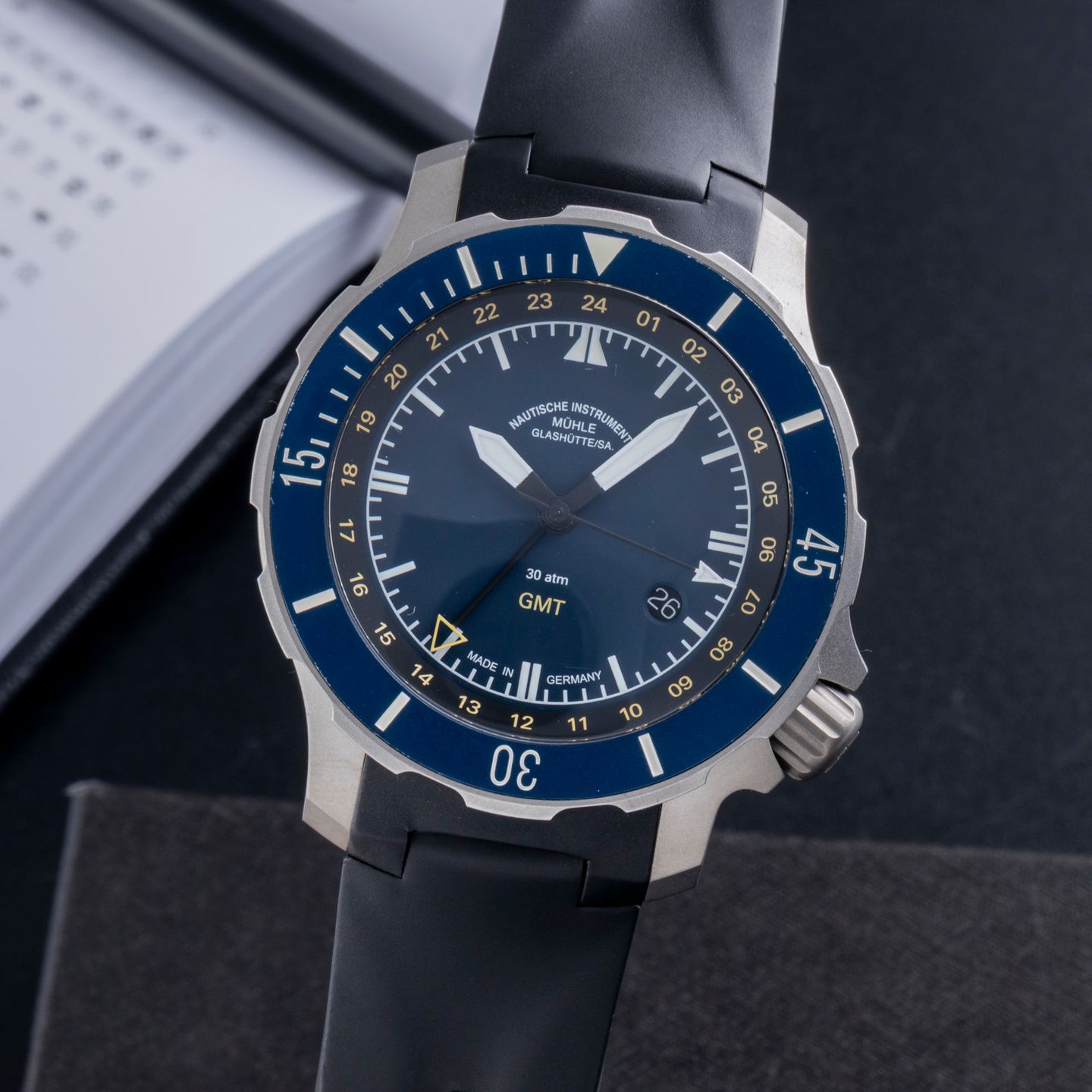 Mühle Glashütte Seebataillon GMT M1-28-62-KB (Onbekend (willekeurig serienummer)) - Blauw wijzerplaat 45mm Titanium (3/8)