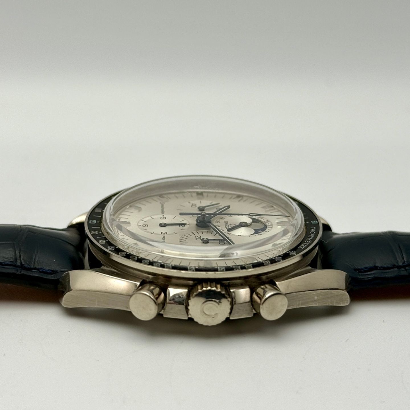 Omega Speedmaster Moonphase 3689.30.31 - (6/8)