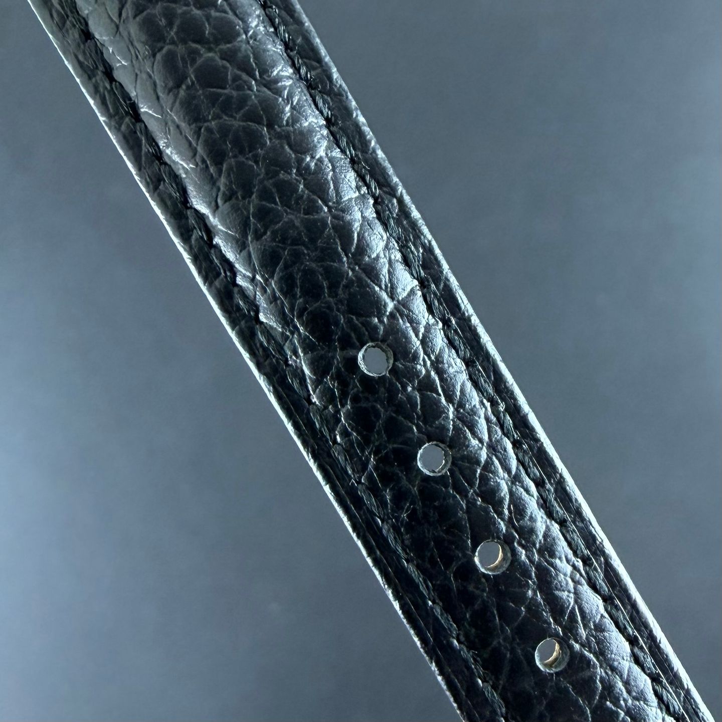 Cartier Tank 366001 (1990) - White dial 20 mm Gold/Steel case (6/8)