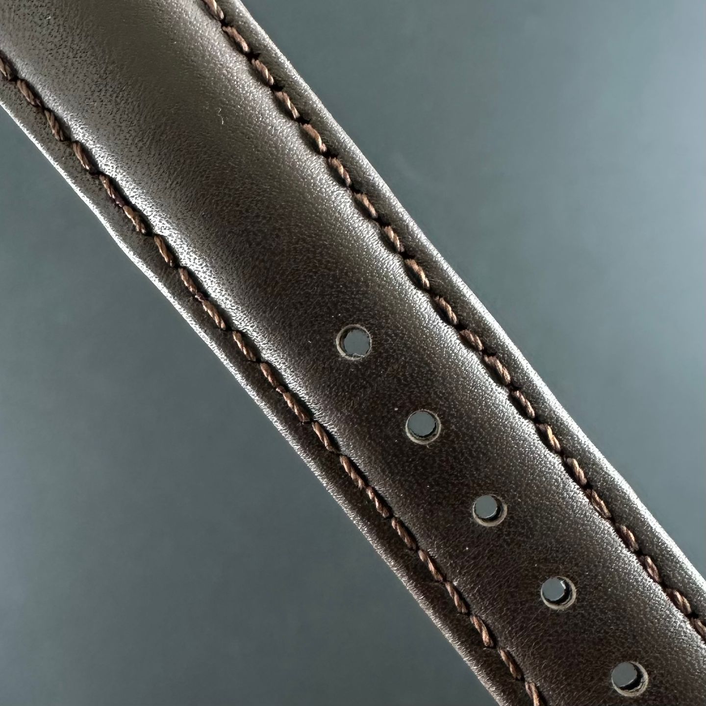 Omega De Ville 166.051 - (6/8)