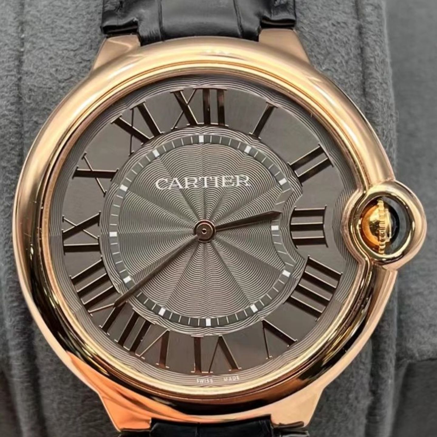Cartier Ballon Bleu 40mm W6920089 - (1/6)
