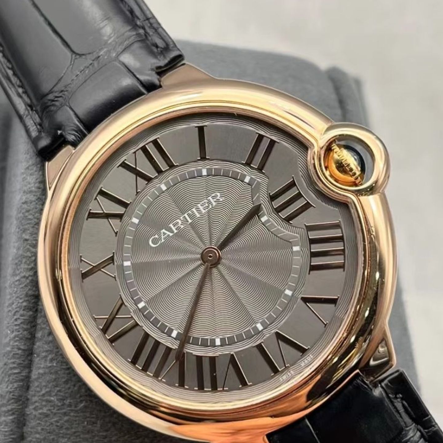 Cartier Ballon Bleu 40mm W6920089 - (2/6)